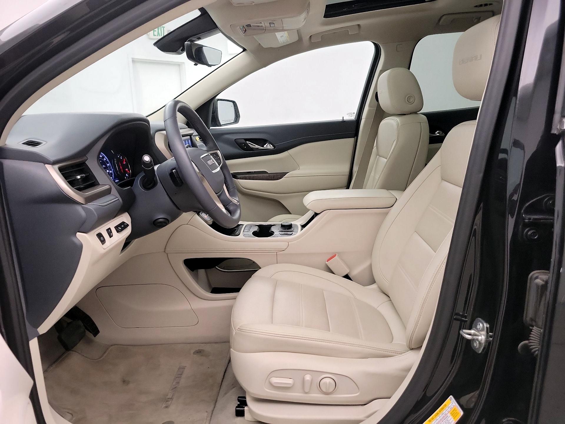 Thumbnail: 2022 GMC Acadia - 11