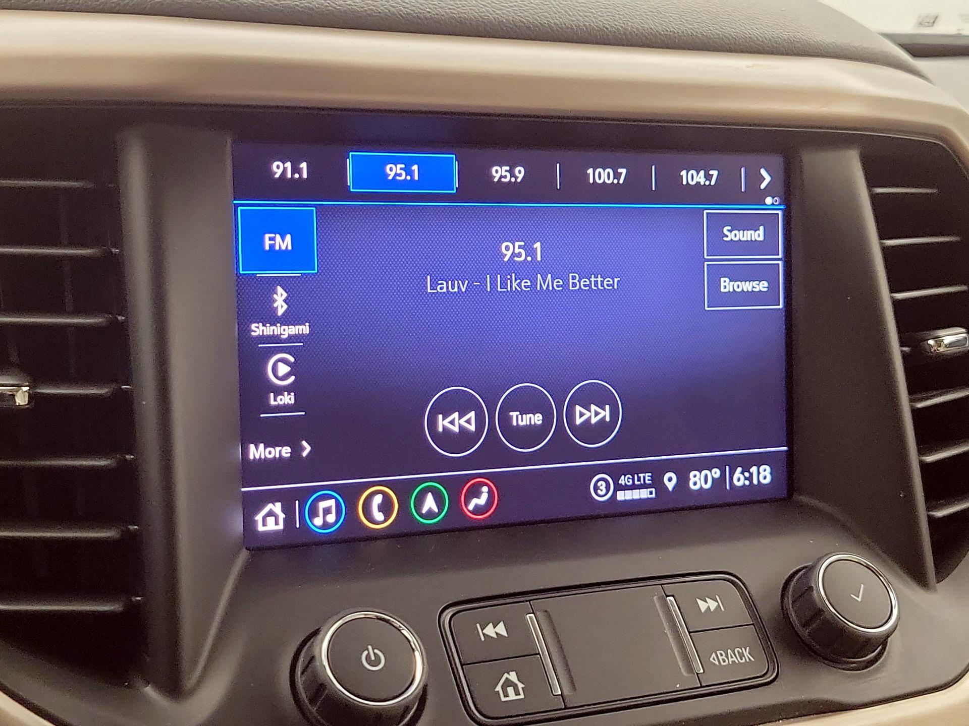 Thumbnail: 2022 GMC Acadia - 16