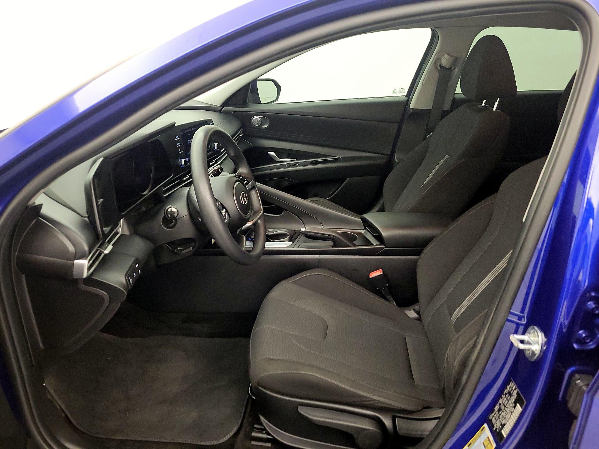 Thumbnail: 2023 Hyundai Elantra - 11