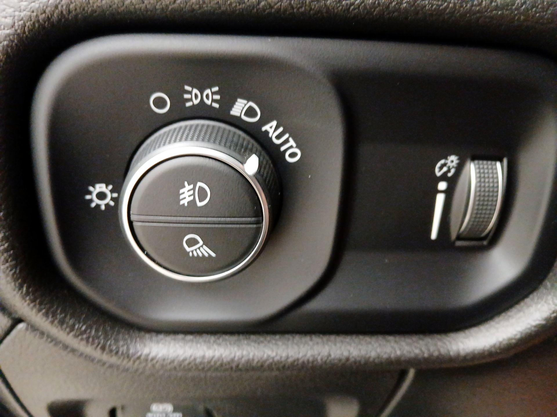 Thumbnail: 2022 RAM 1500 - 13