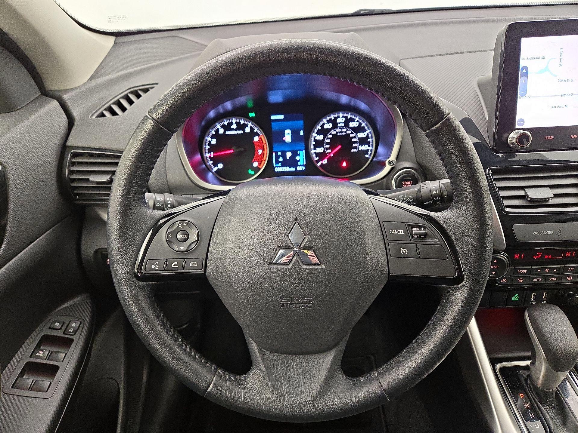 Thumbnail: 2022 Mitsubishi Eclipse Cross - 10