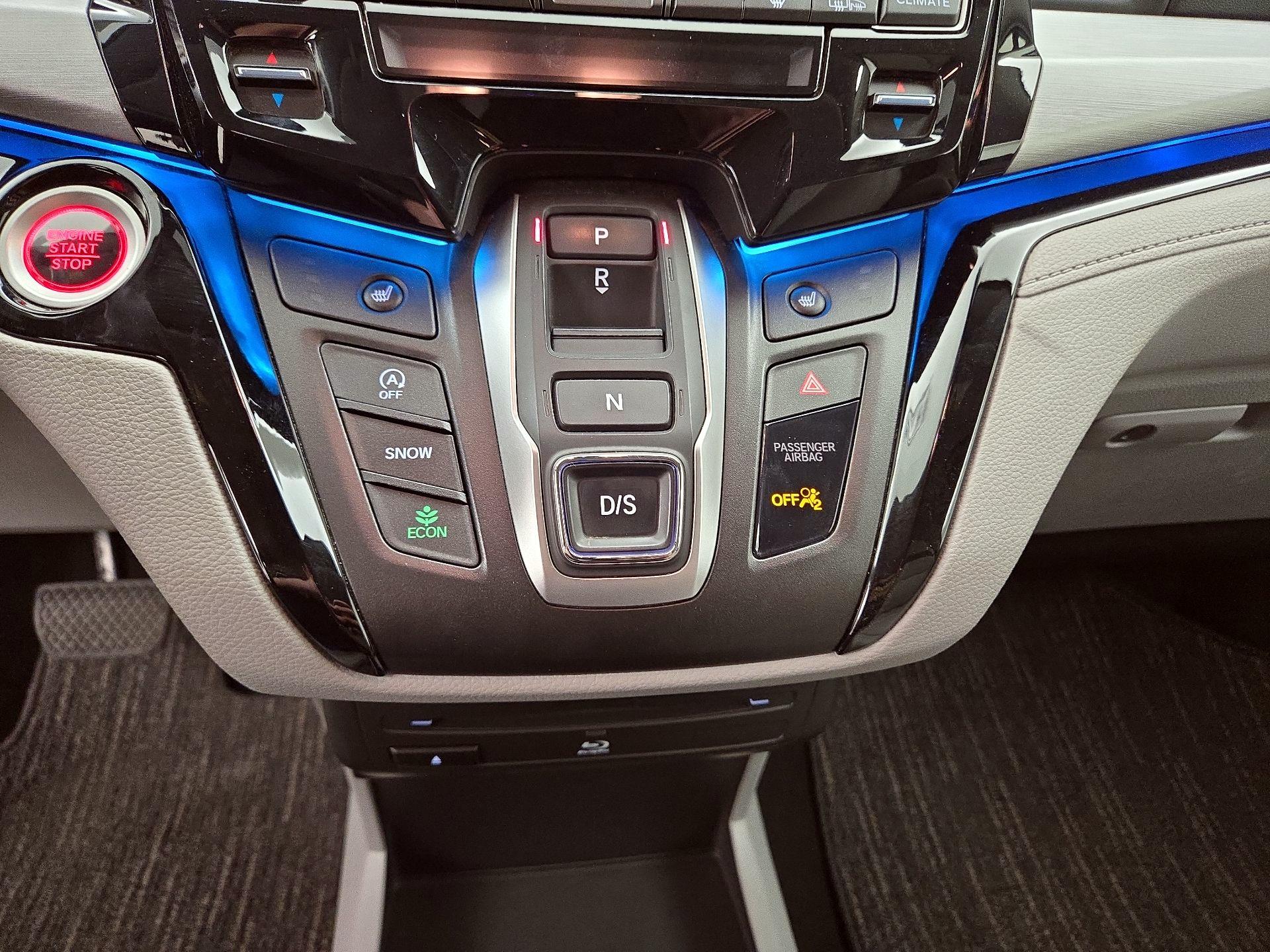Thumbnail: 2023 Honda Odyssey - 17