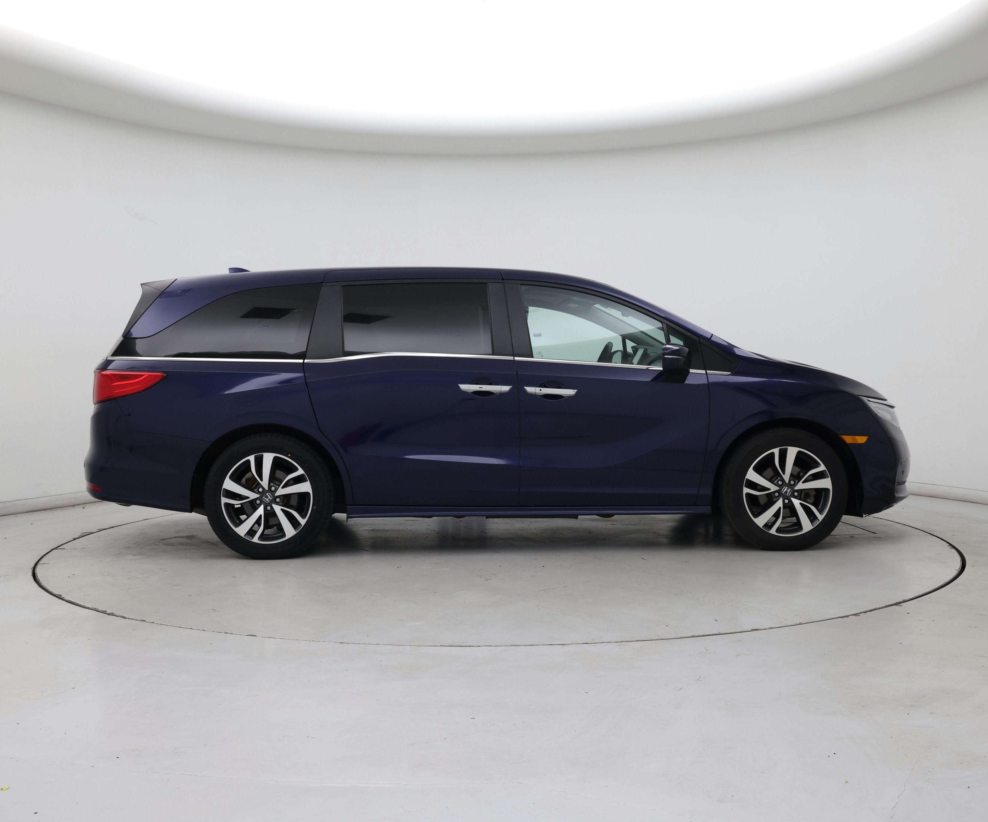 Thumbnail: 2023 Honda Odyssey - 7