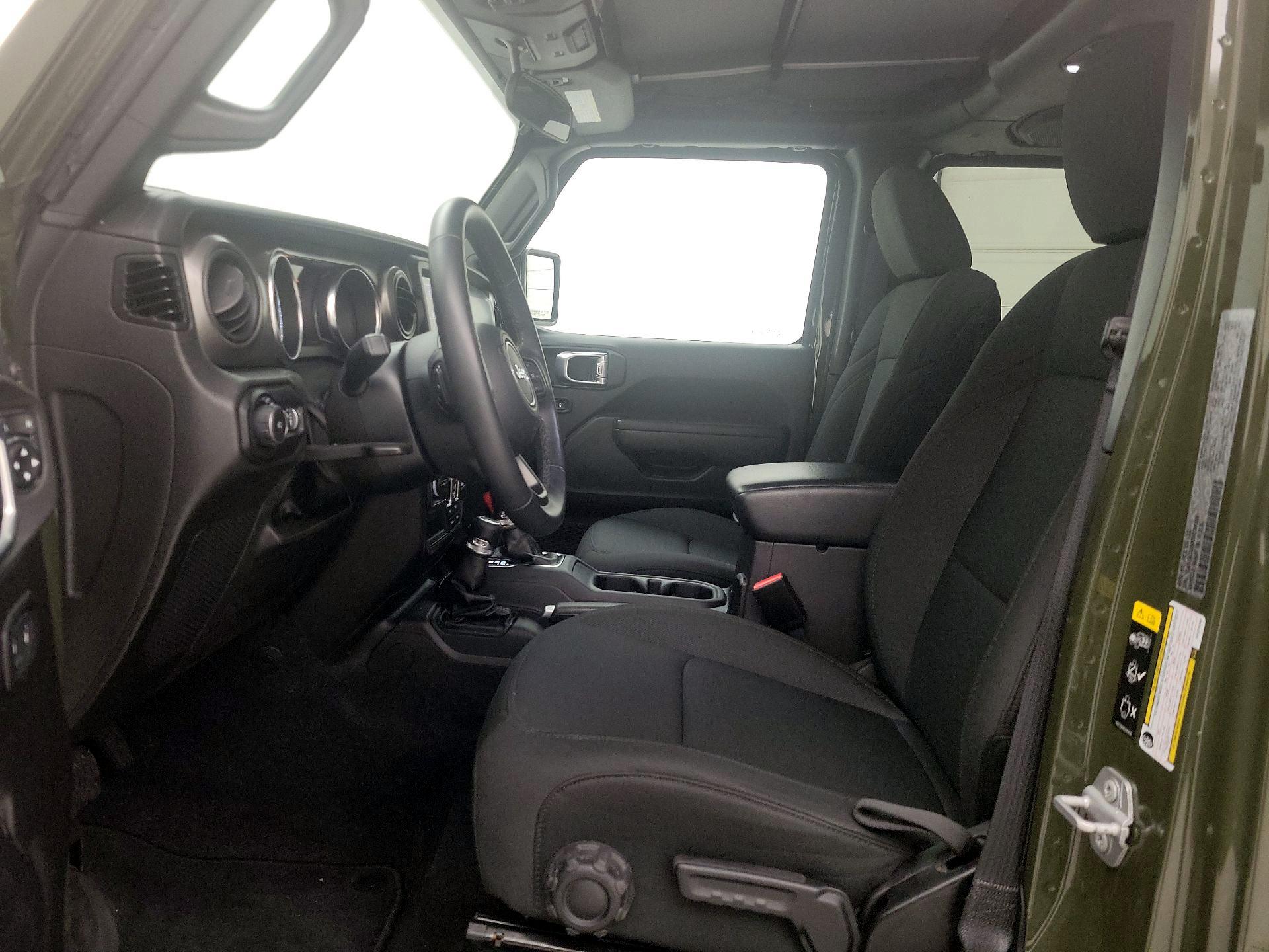 Thumbnail: 2022 Jeep Wrangler - 11