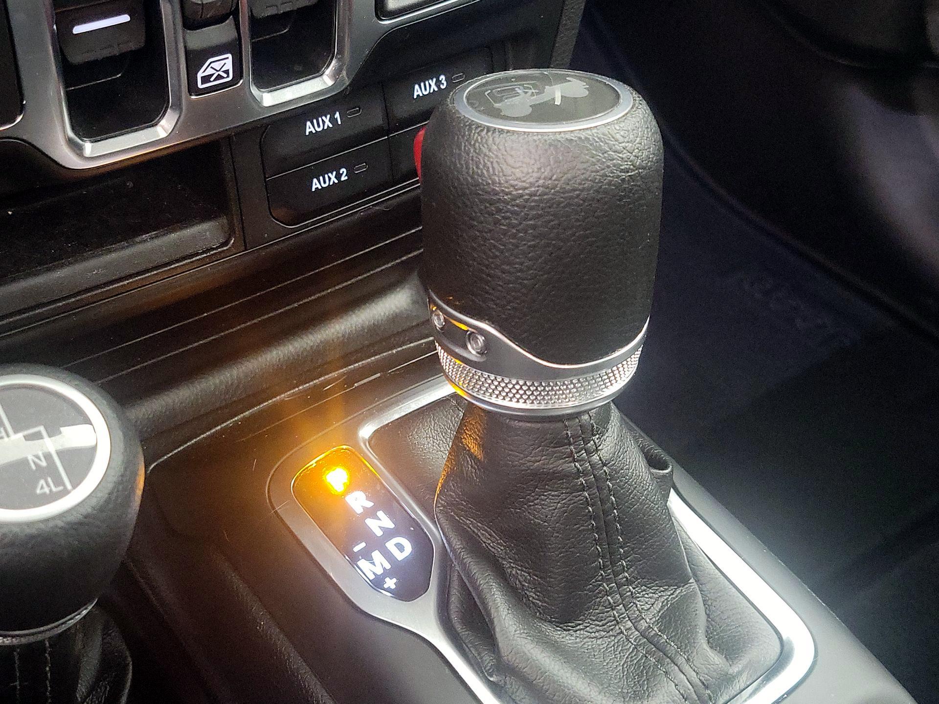 Thumbnail: 2022 Jeep Wrangler - 17