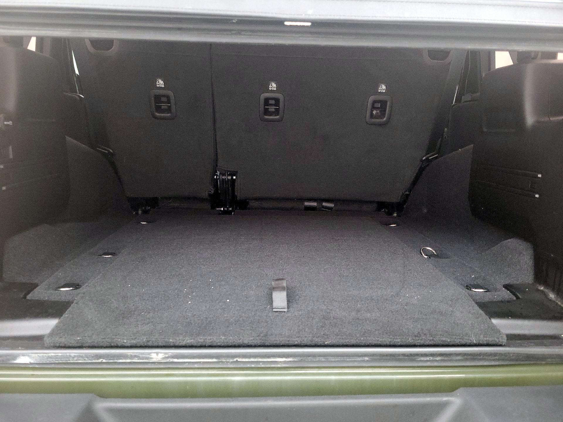 Thumbnail: 2022 Jeep Wrangler - 20