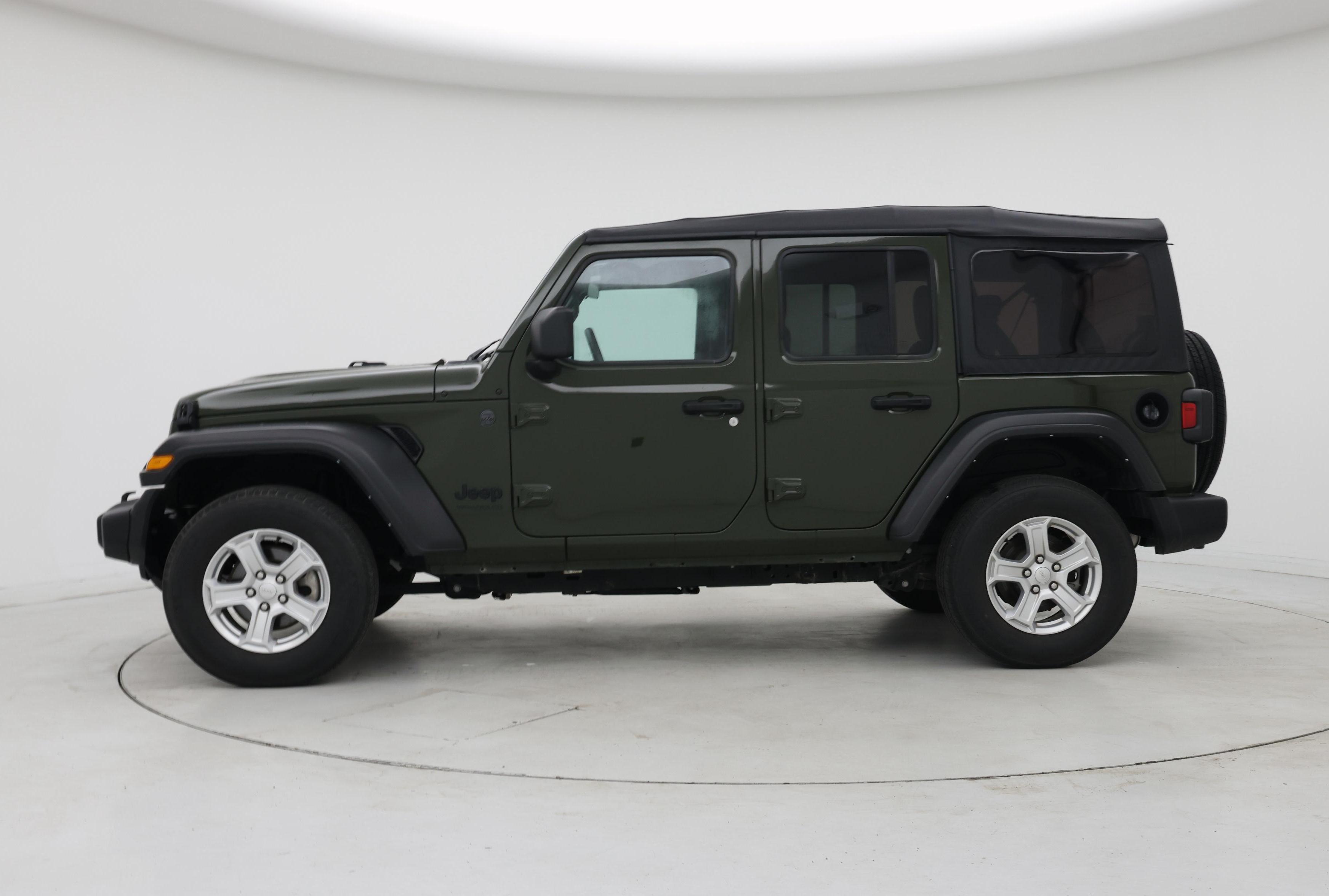 Thumbnail: 2022 Jeep Wrangler - 3