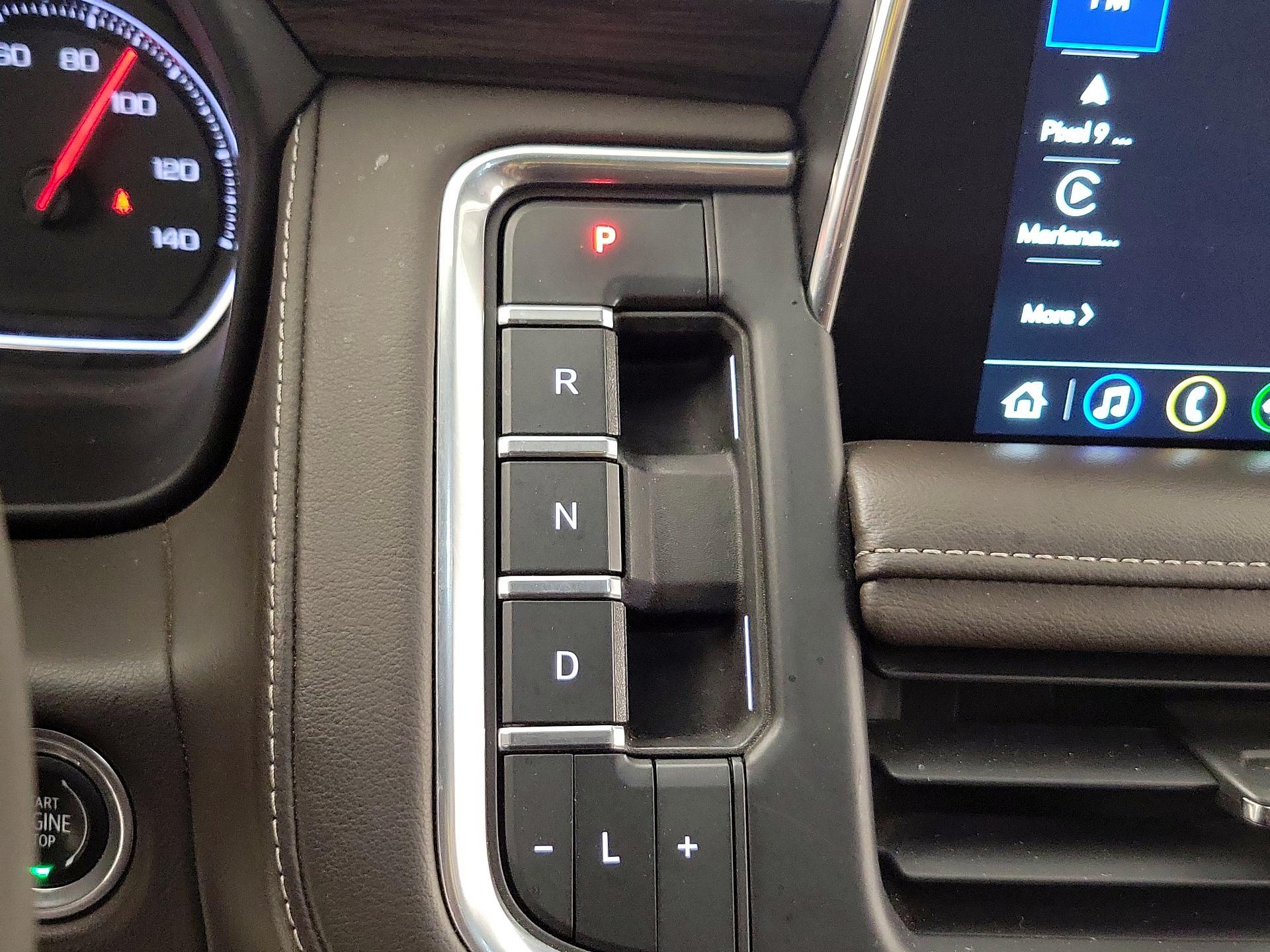 Thumbnail: 2021 Chevrolet Tahoe - 17