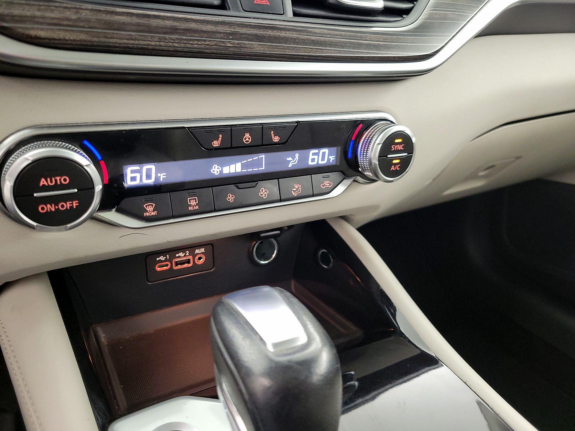 Thumbnail: 2020 Nissan Altima - 17