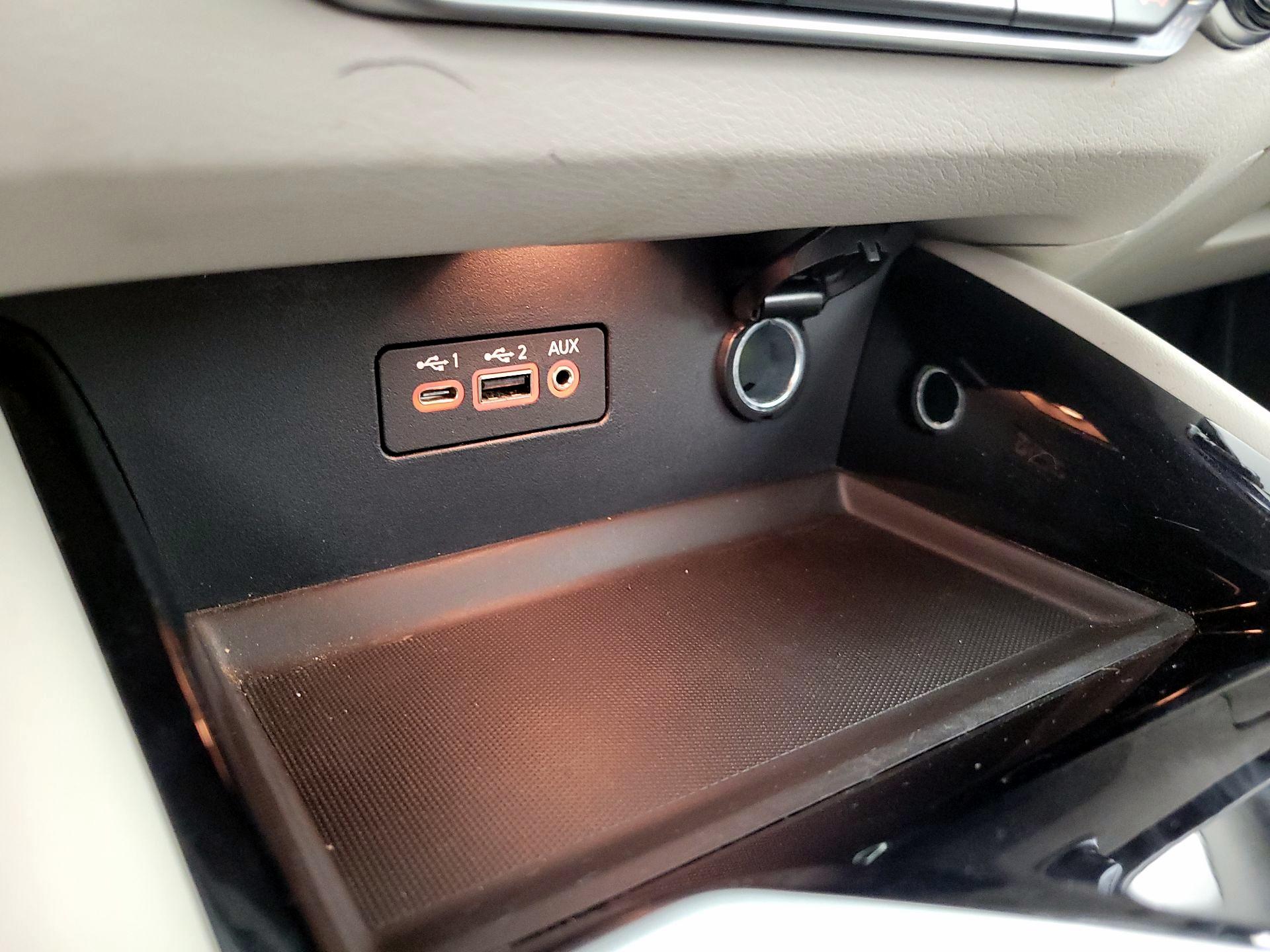 Thumbnail: 2020 Nissan Altima - 19