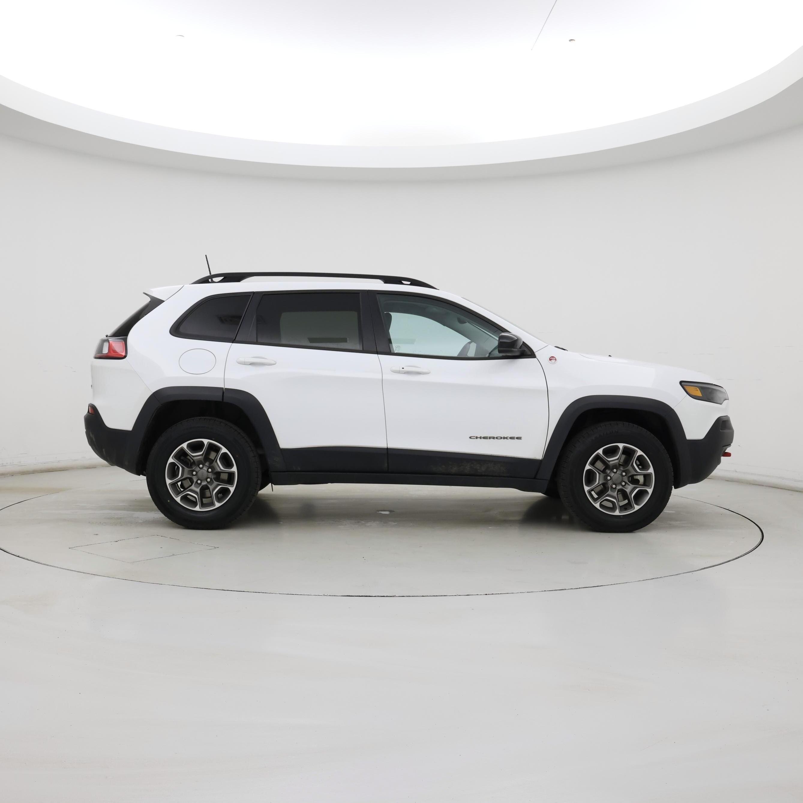Thumbnail: 2022 Jeep Cherokee - 7