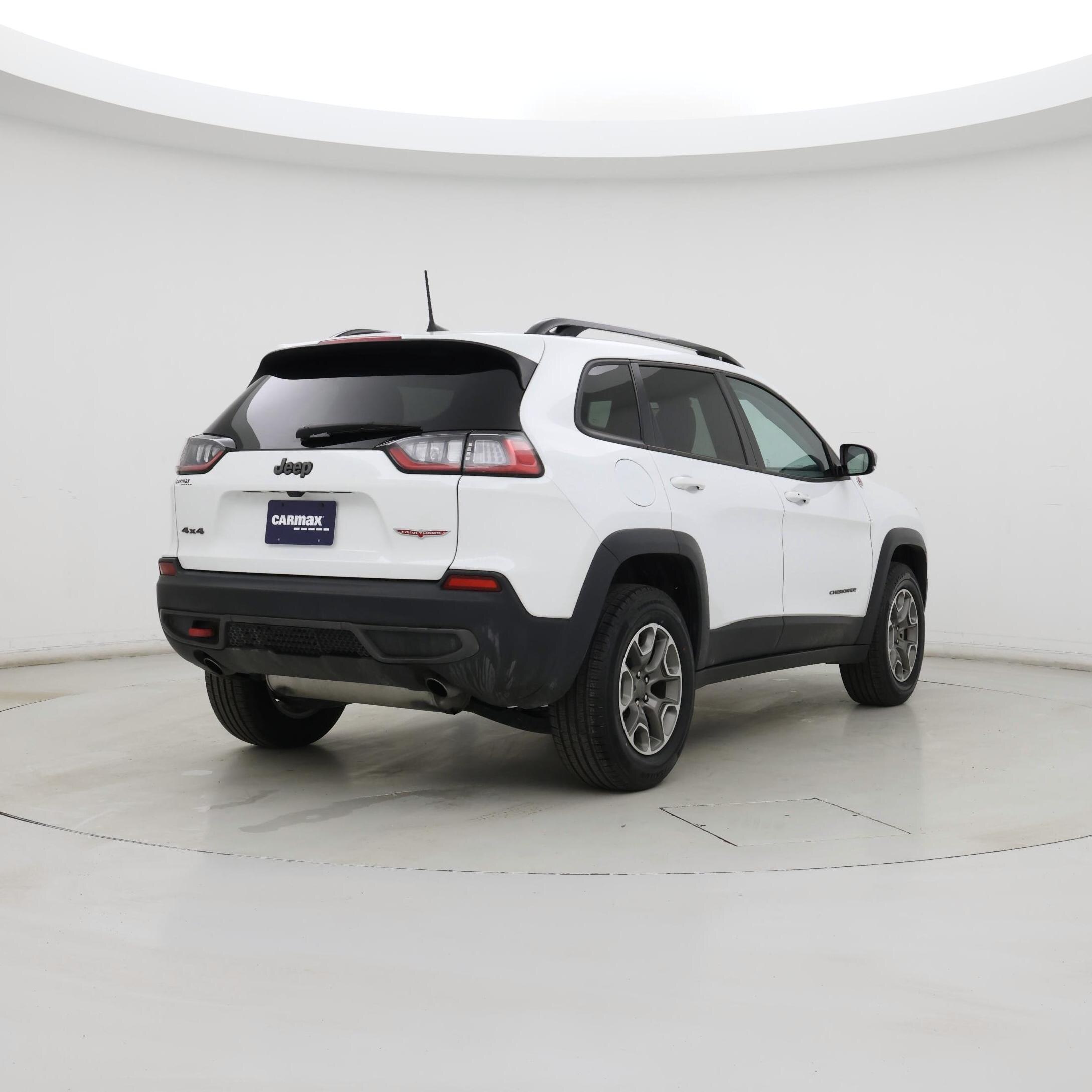 Thumbnail: 2022 Jeep Cherokee - 8