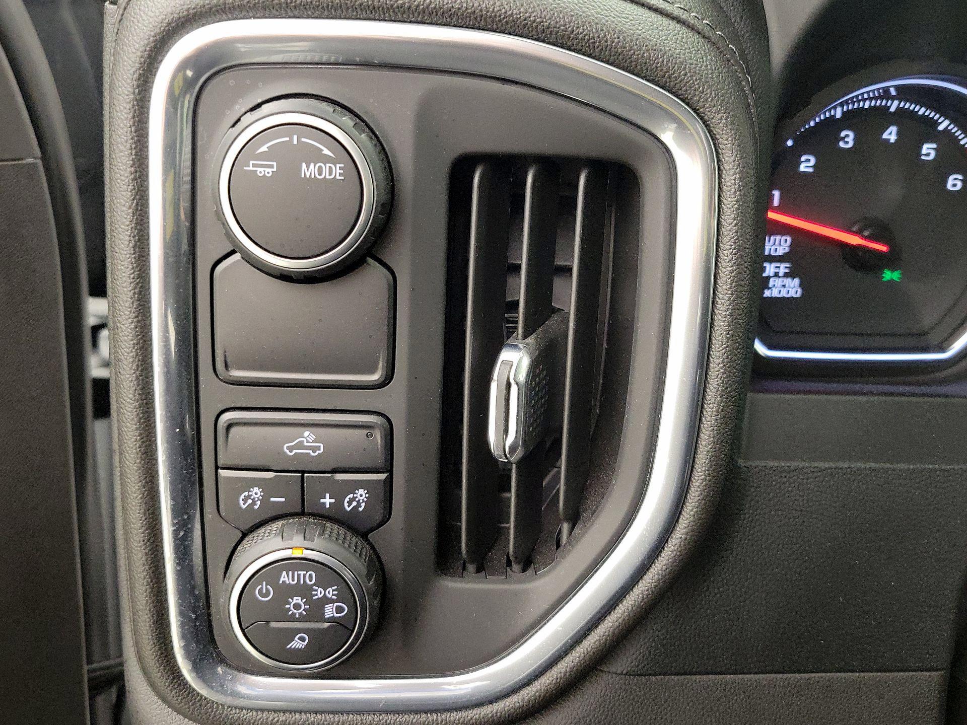 Thumbnail: 2022 Chevrolet Silverado 1500 - 13