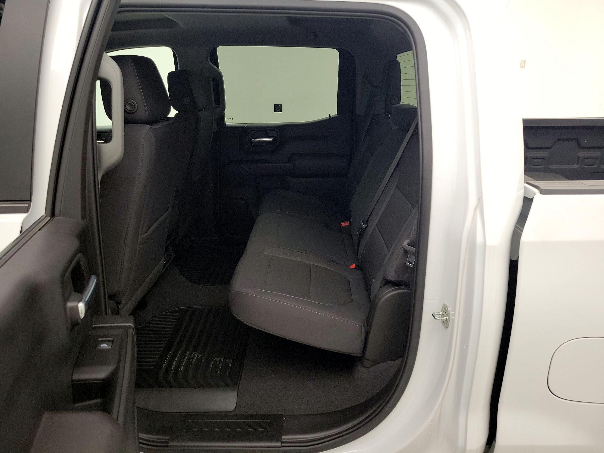 Thumbnail: 2022 Chevrolet Silverado 1500 - 19