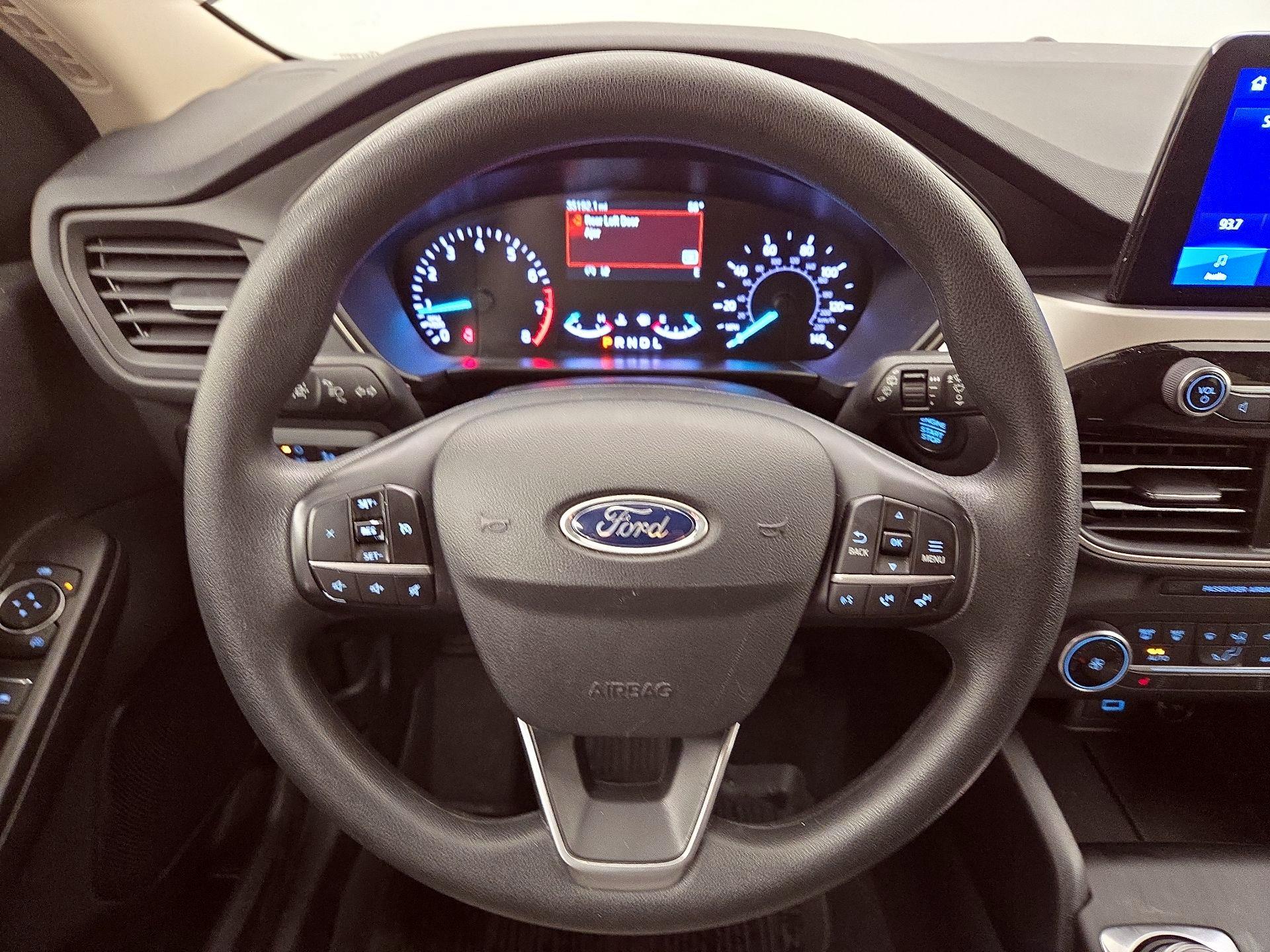 Thumbnail: 2020 Ford Escape - 10