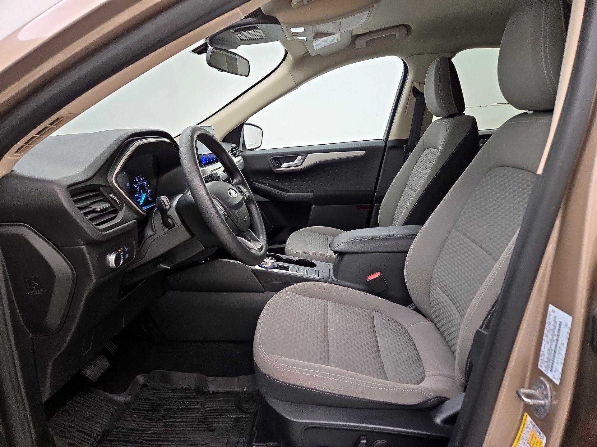 Thumbnail: 2020 Ford Escape - 11