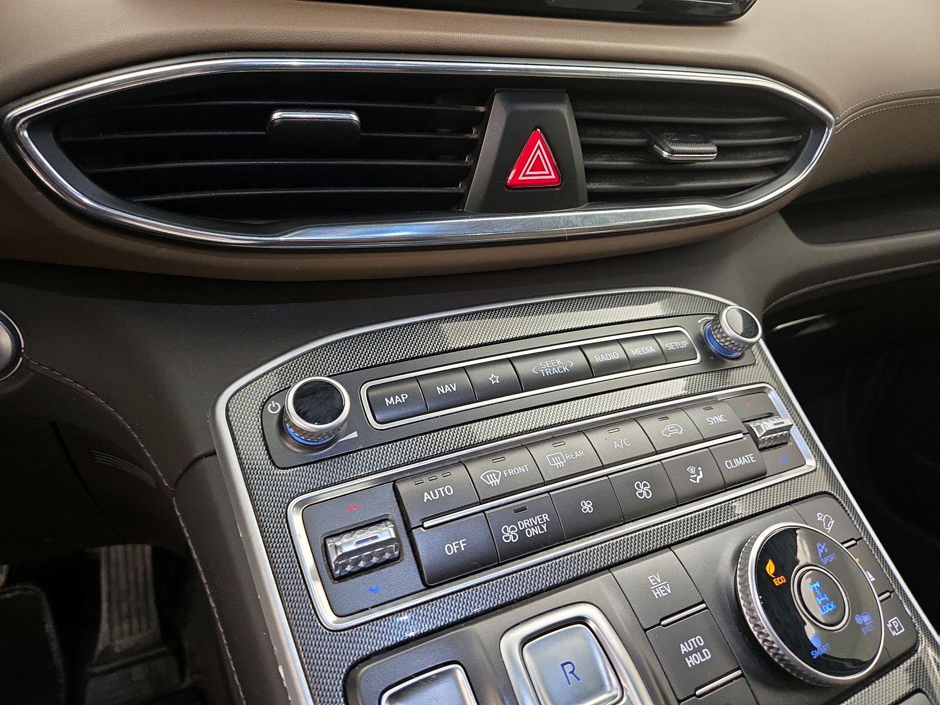 Thumbnail: 2023 Hyundai Santa Fe - 16