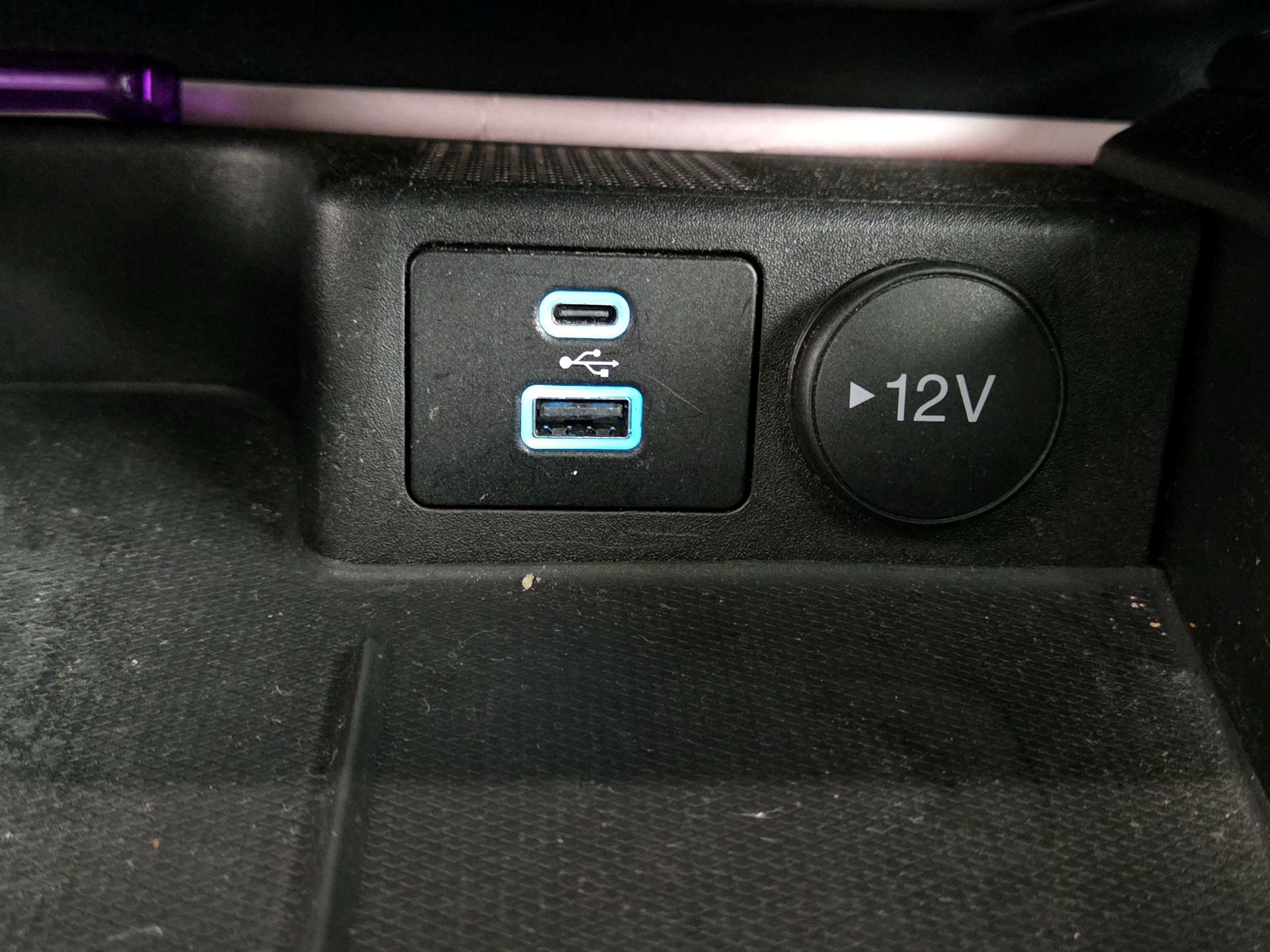 Thumbnail: 2023 Ford Escape - 19