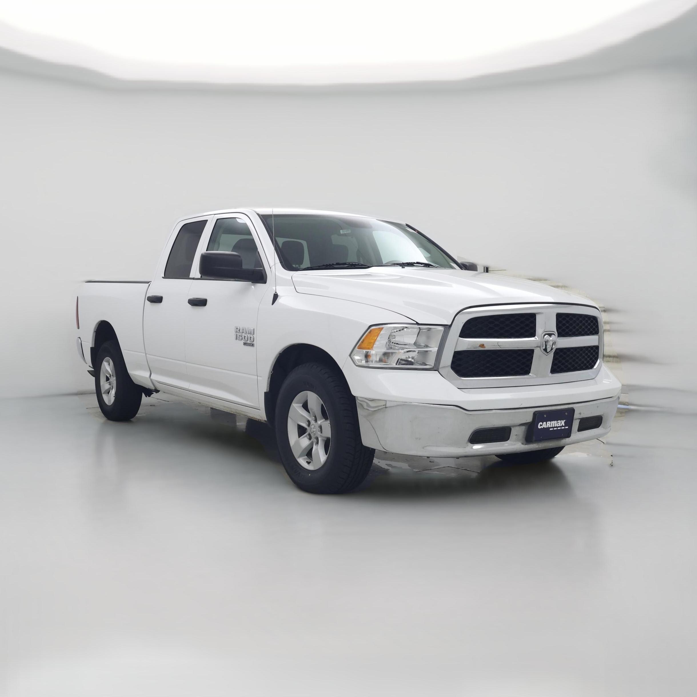 Thumbnail: 2024 RAM 1500 Classic - 1