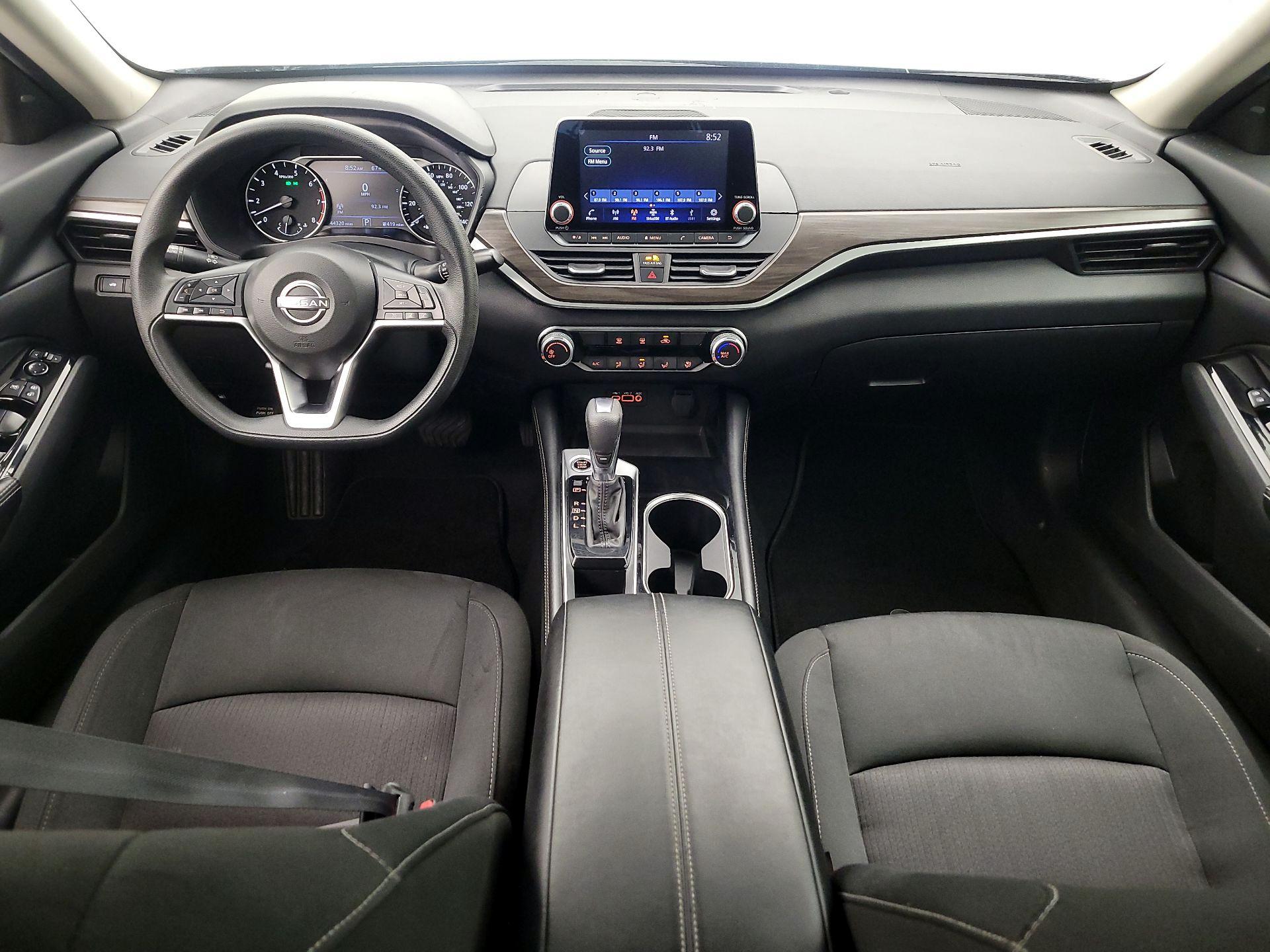 Thumbnail: 2023 Nissan Altima - 9