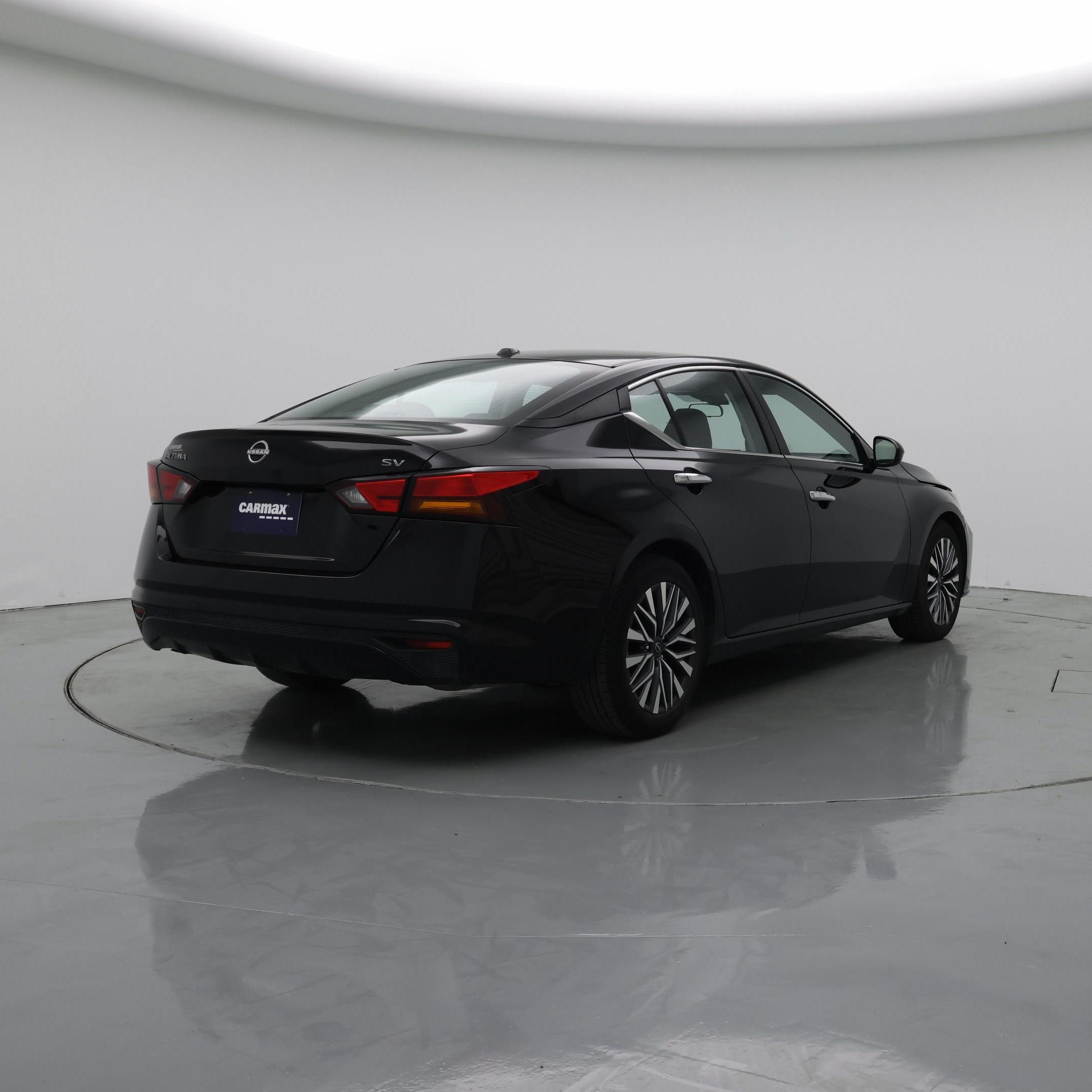 Thumbnail: 2023 Nissan Altima - 8