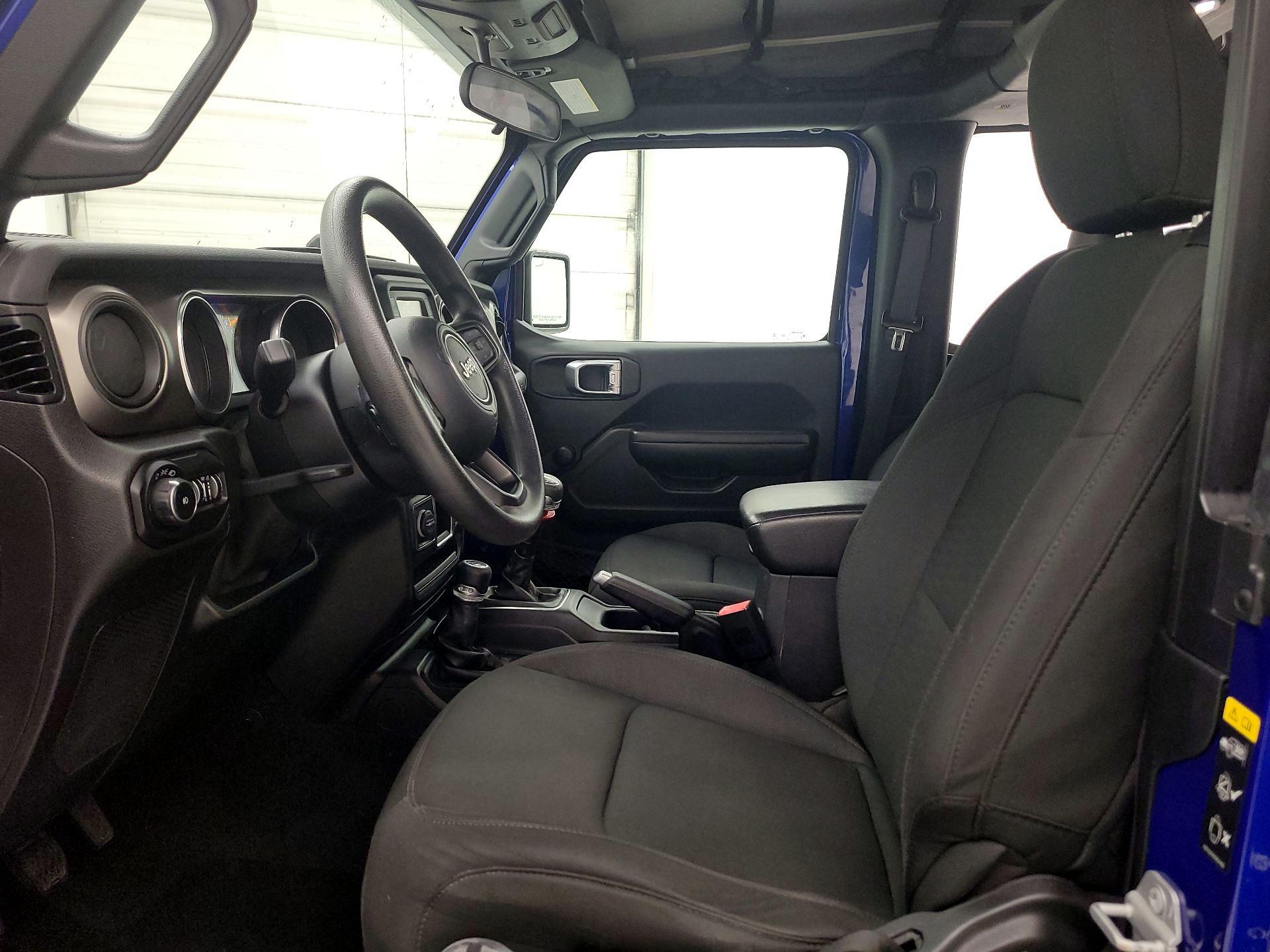 Thumbnail: 2020 Jeep Wrangler - 11