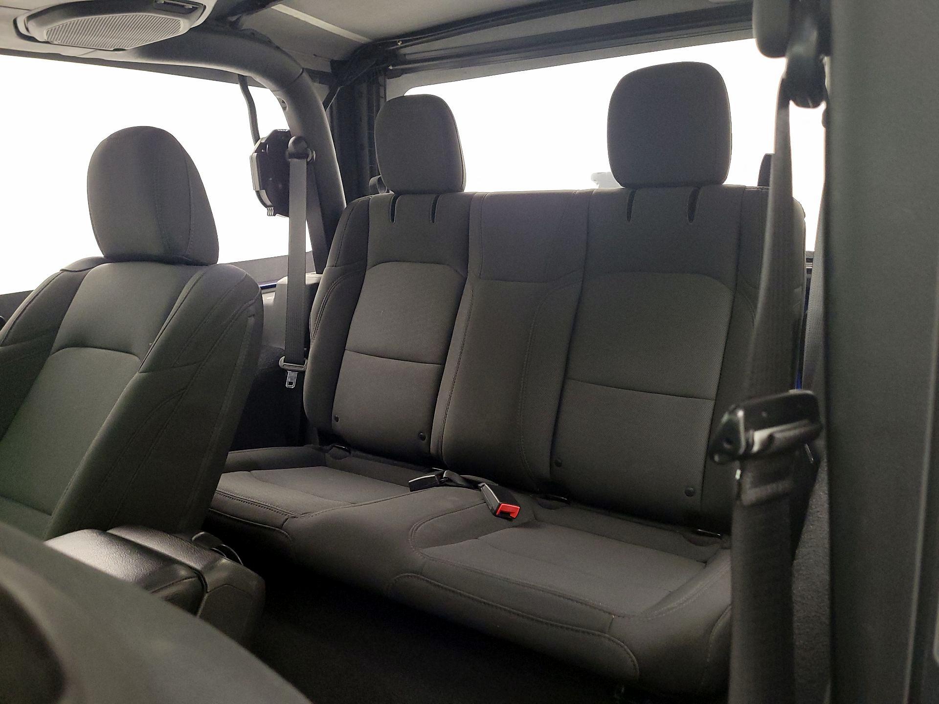 Thumbnail: 2020 Jeep Wrangler - 19