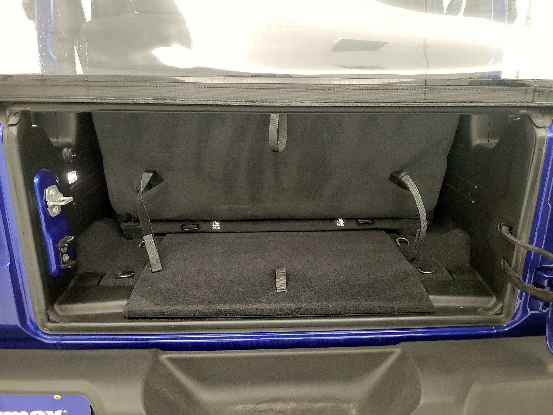 Thumbnail: 2020 Jeep Wrangler - 20