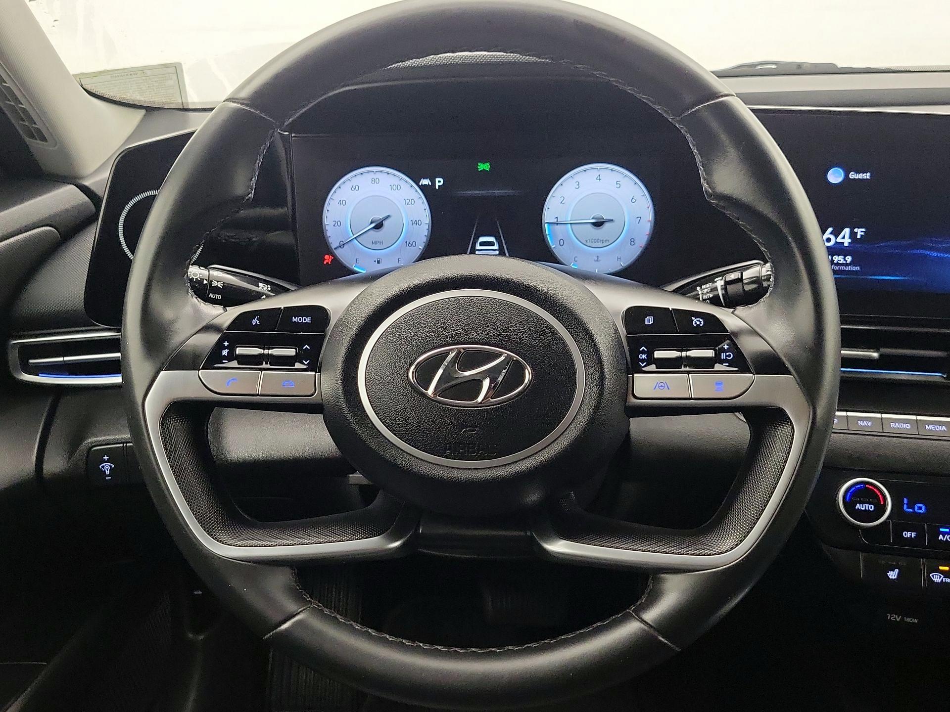 Thumbnail: 2021 Hyundai Elantra - 10