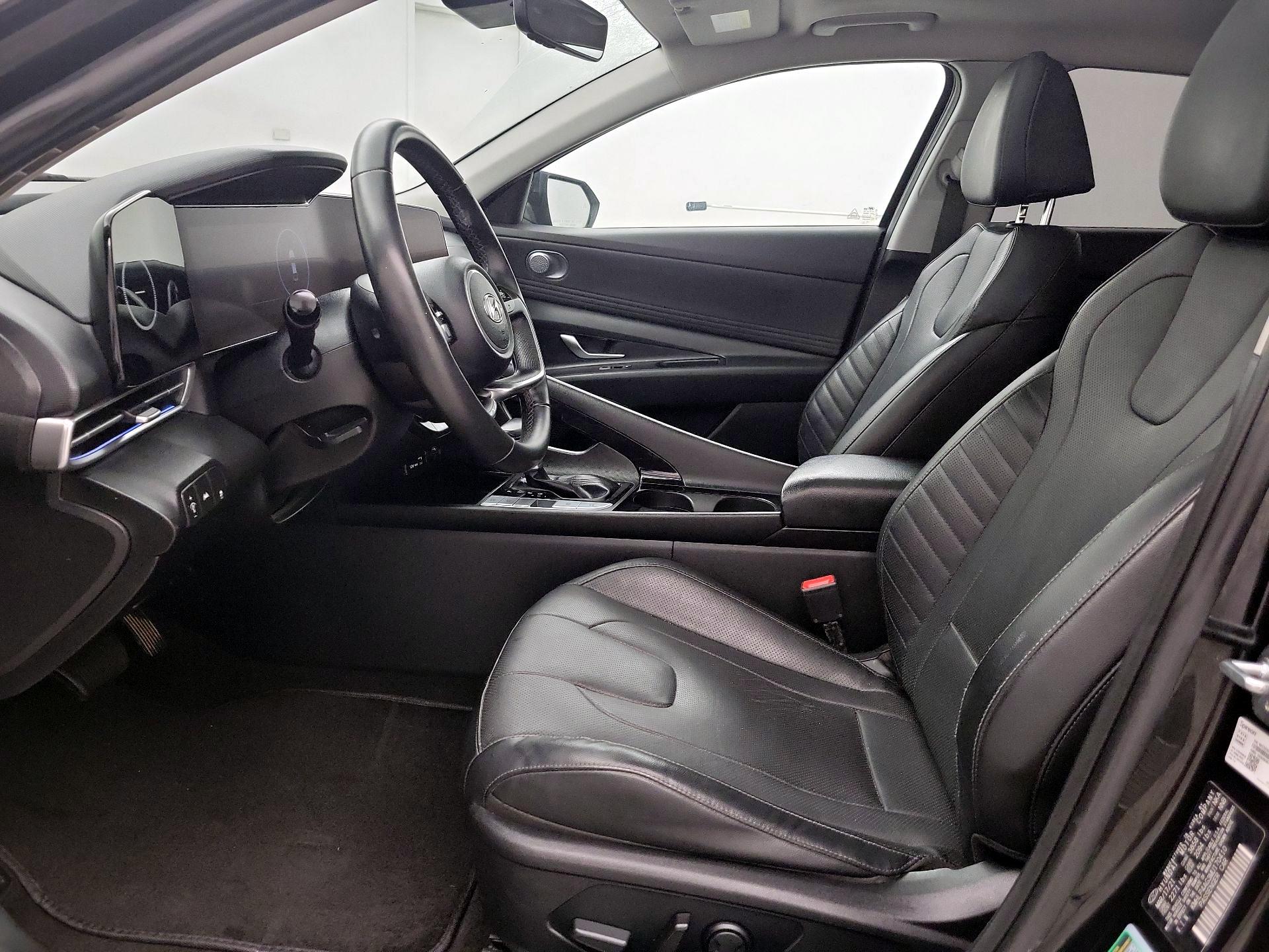 Thumbnail: 2021 Hyundai Elantra - 11