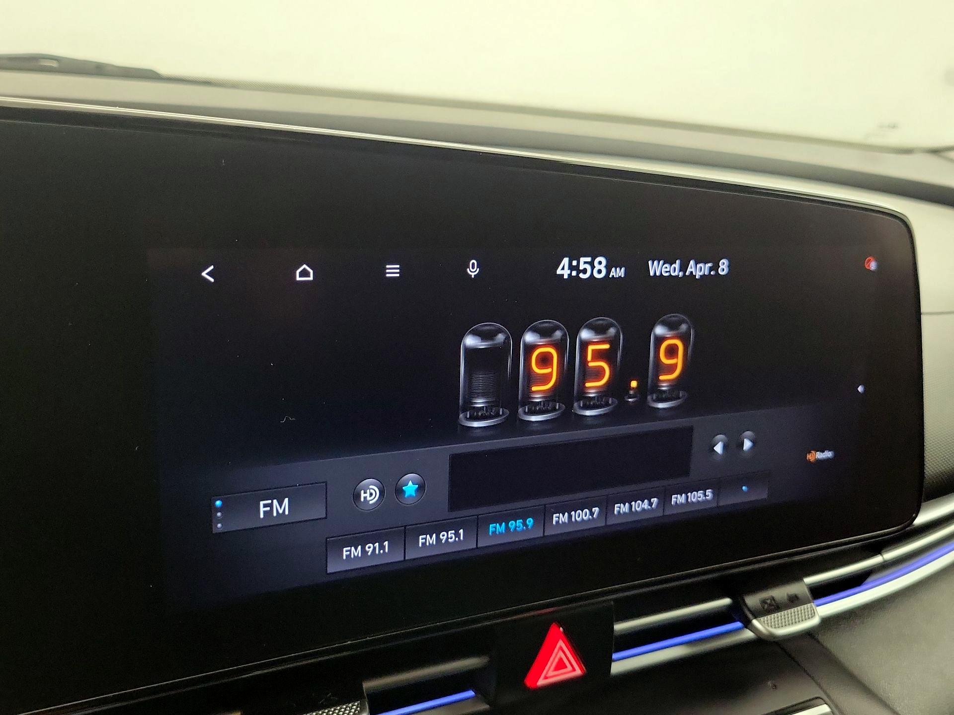 Thumbnail: 2021 Hyundai Elantra - 16