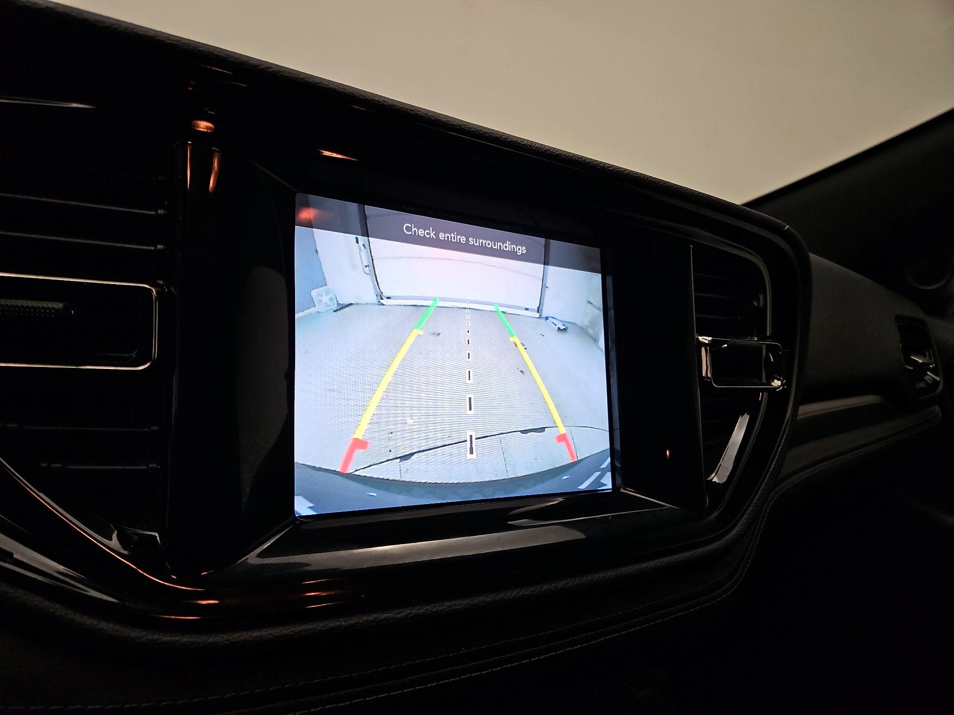 Thumbnail: 2022 Dodge Durango - 14