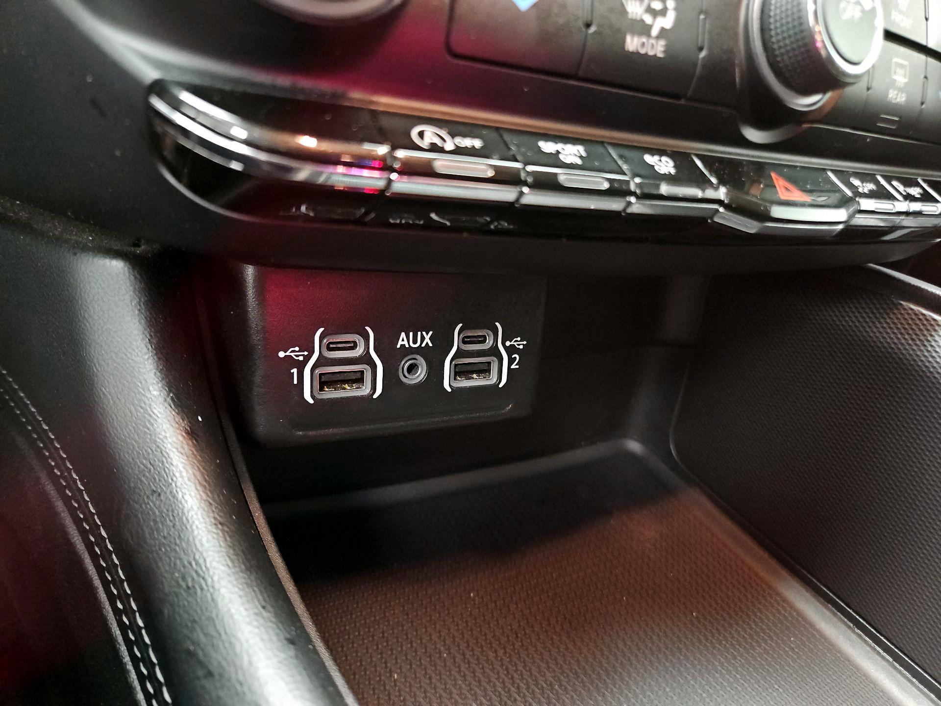 Thumbnail: 2022 Dodge Durango - 18
