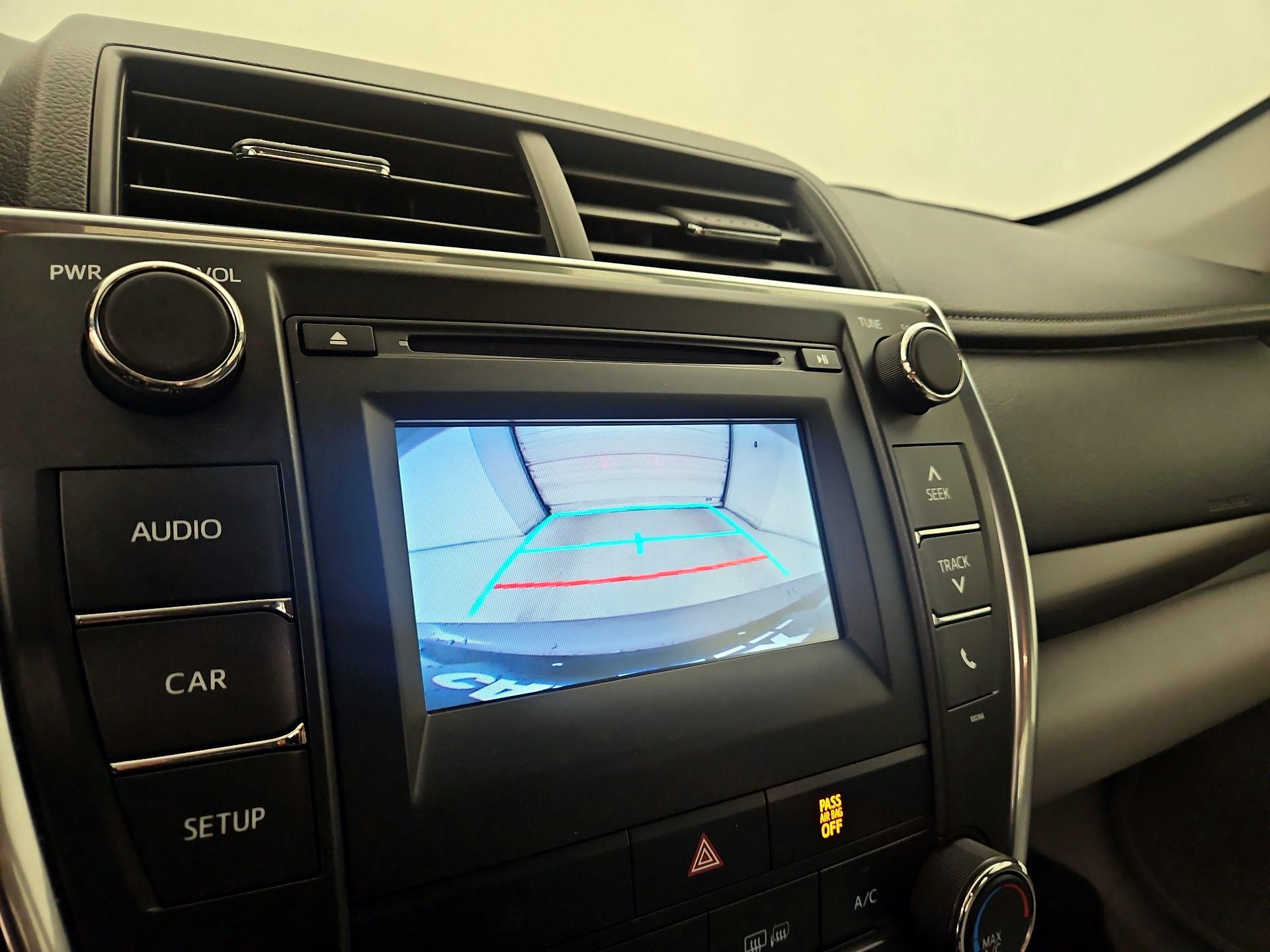 Thumbnail: 2015 Toyota Camry - 14