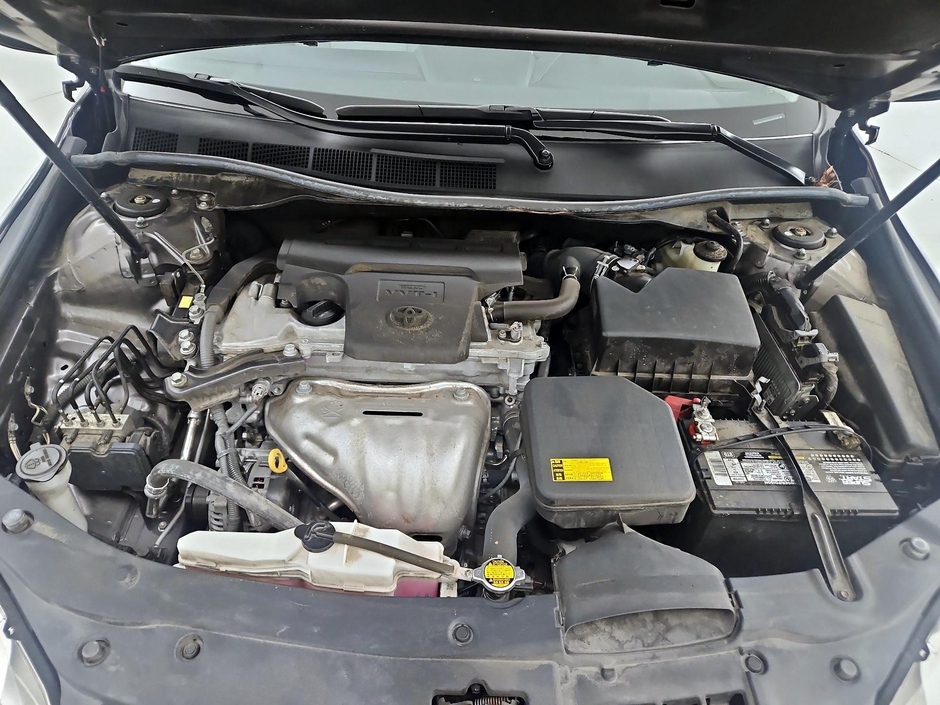 Thumbnail: 2015 Toyota Camry - 20