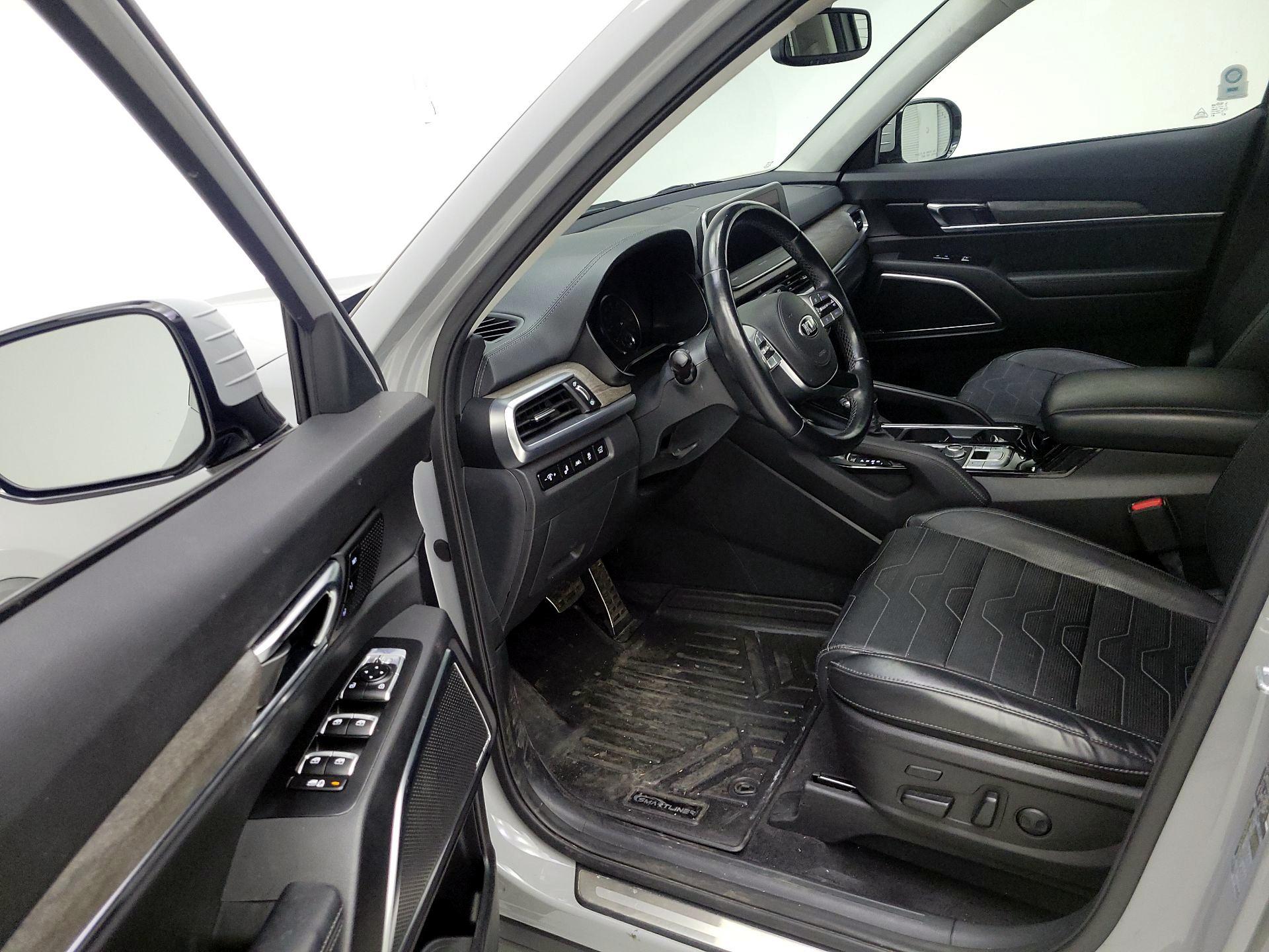 Thumbnail: 2021 Kia Telluride - 9