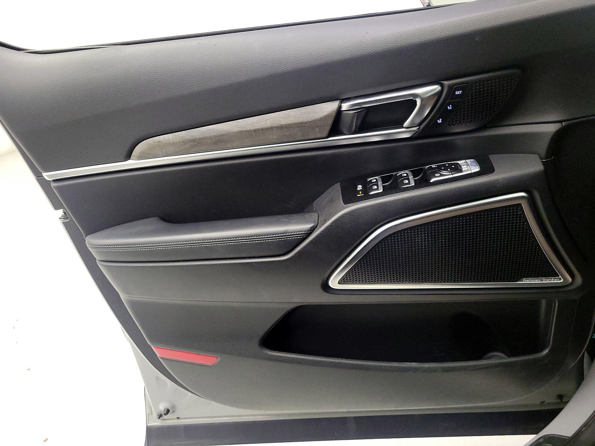 Thumbnail: 2021 Kia Telluride - 10