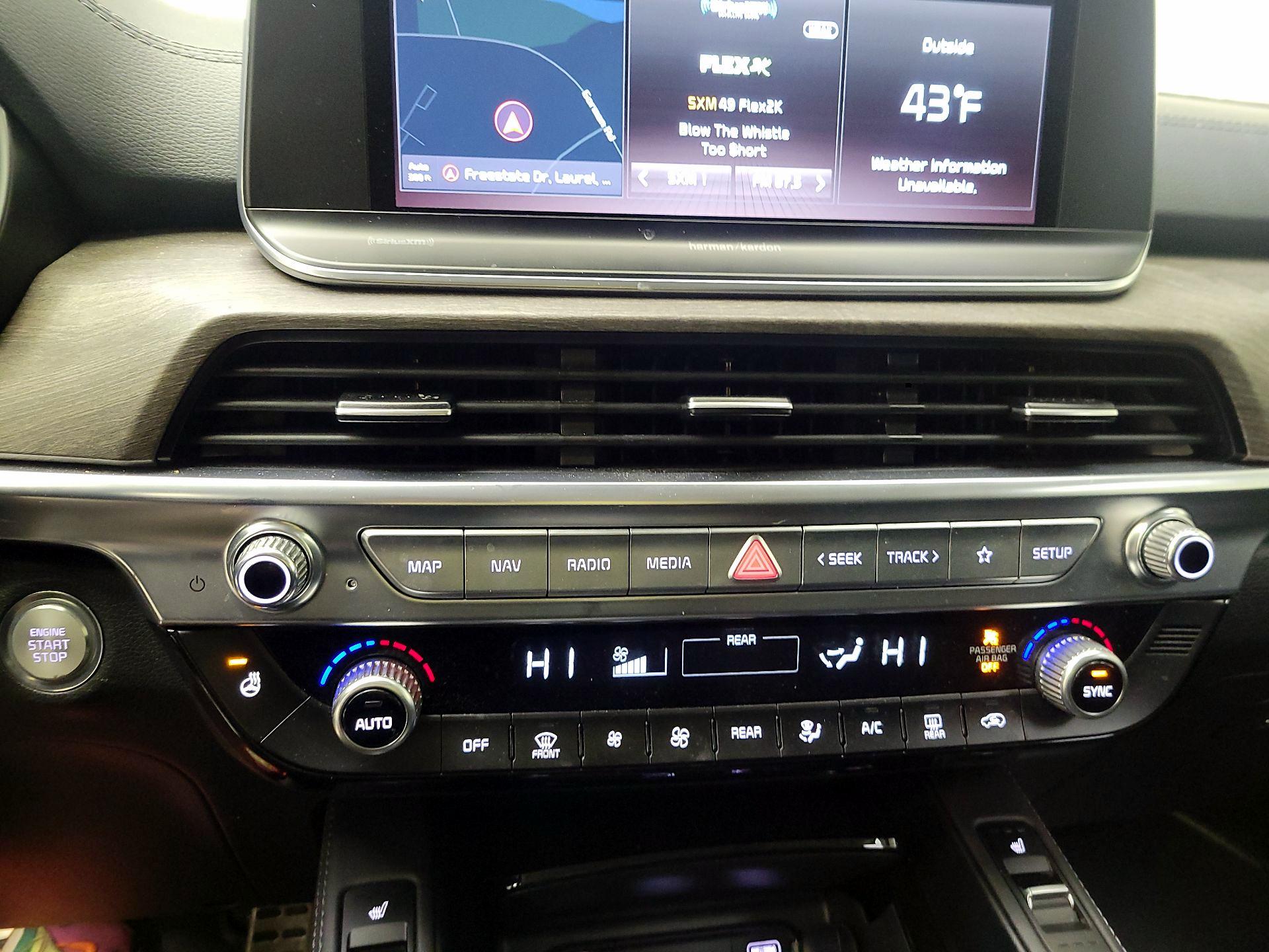 Thumbnail: 2021 Kia Telluride - 14