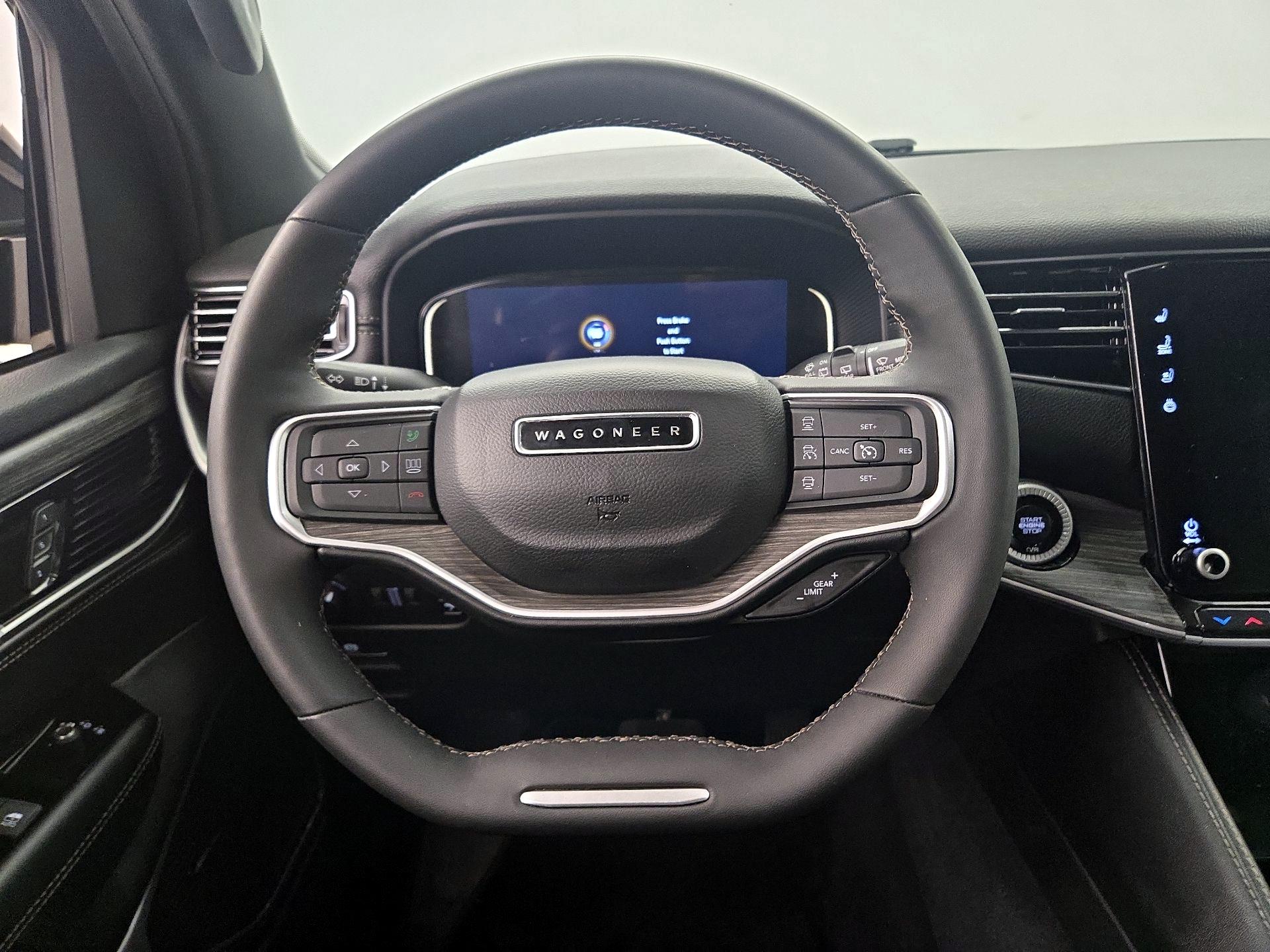 Thumbnail: 2024 Jeep Wagoneer - 10