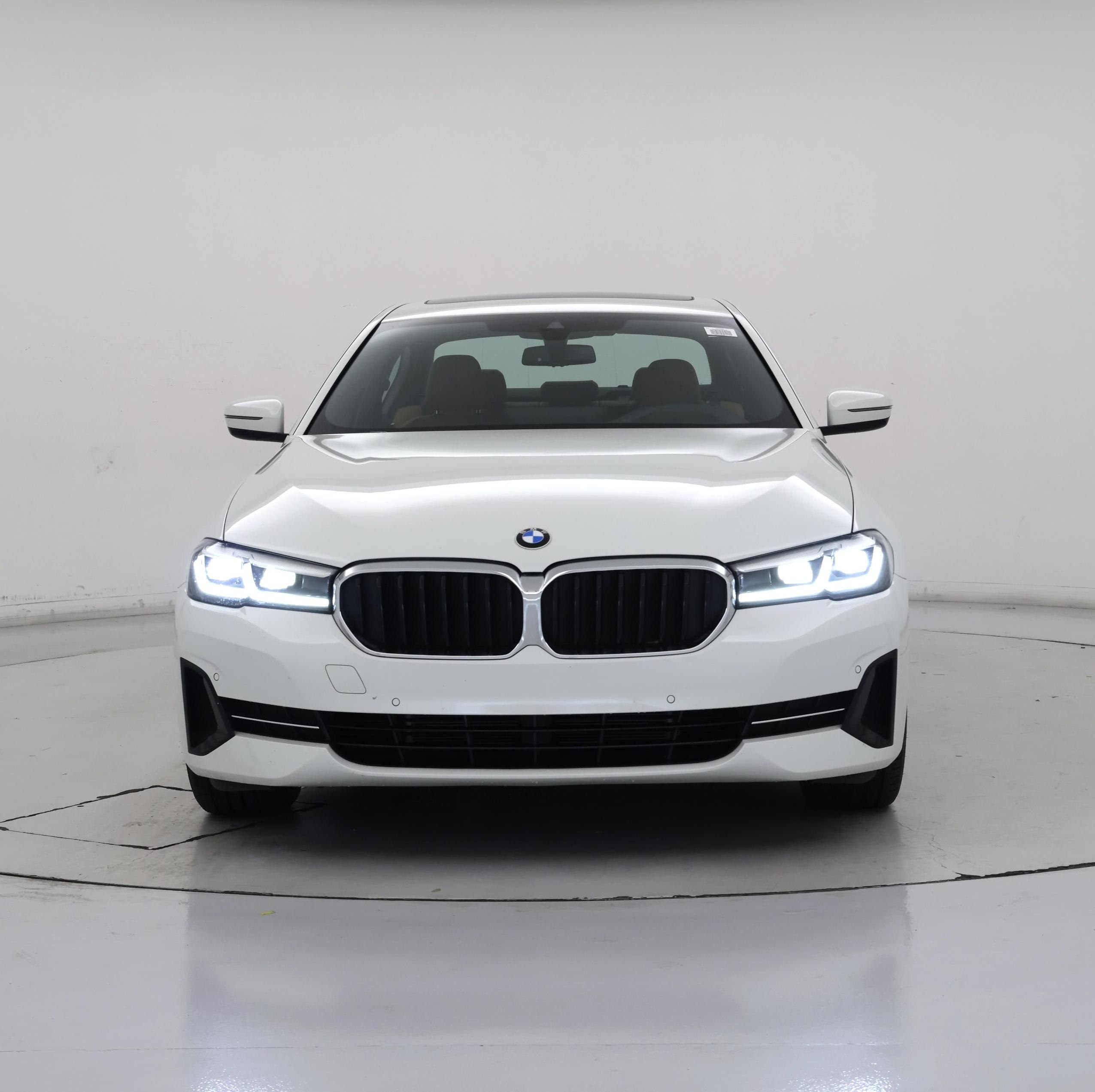 Thumbnail: 2023 BMW 5 Series - 5