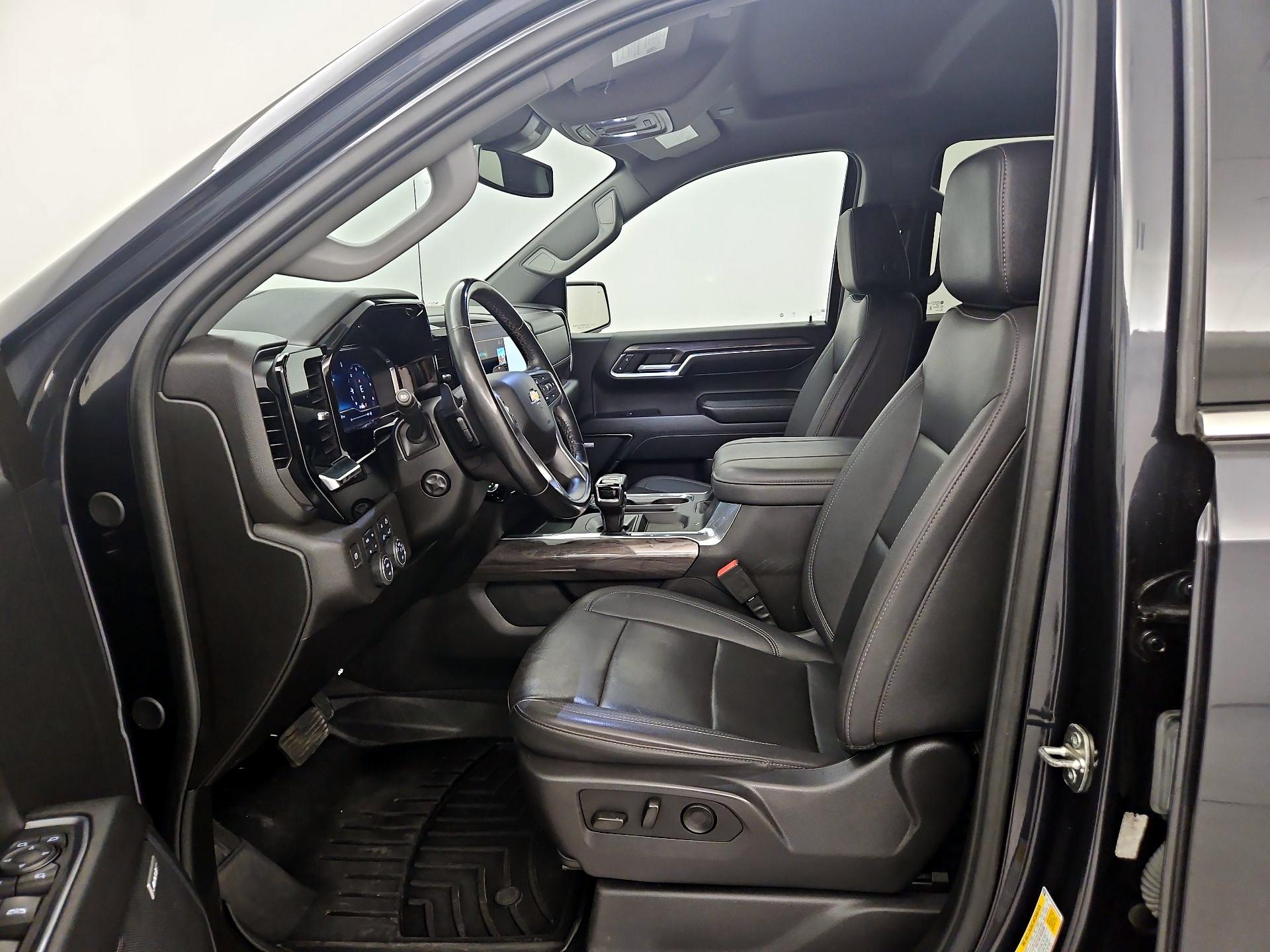 Thumbnail: 2024 Chevrolet Silverado 1500 - 11