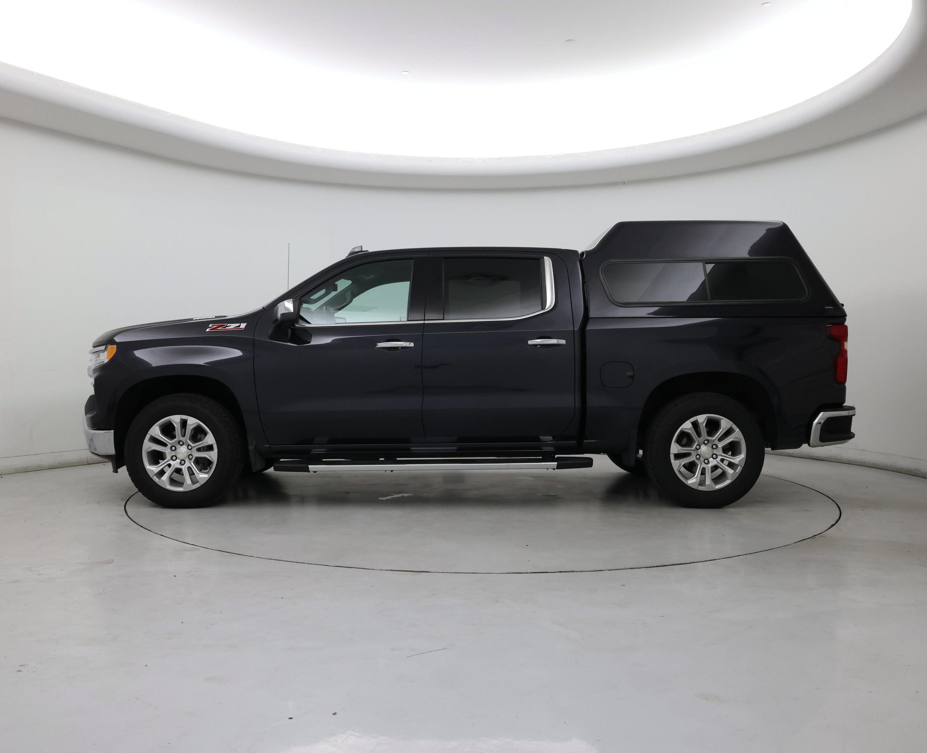 Thumbnail: 2024 Chevrolet Silverado 1500 - 3