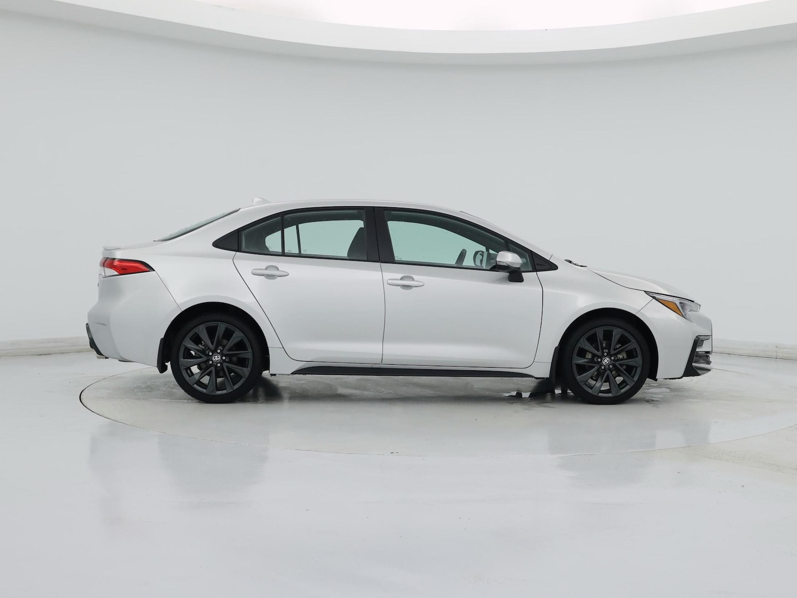 2025 Toyota Corolla SE - Photo 8