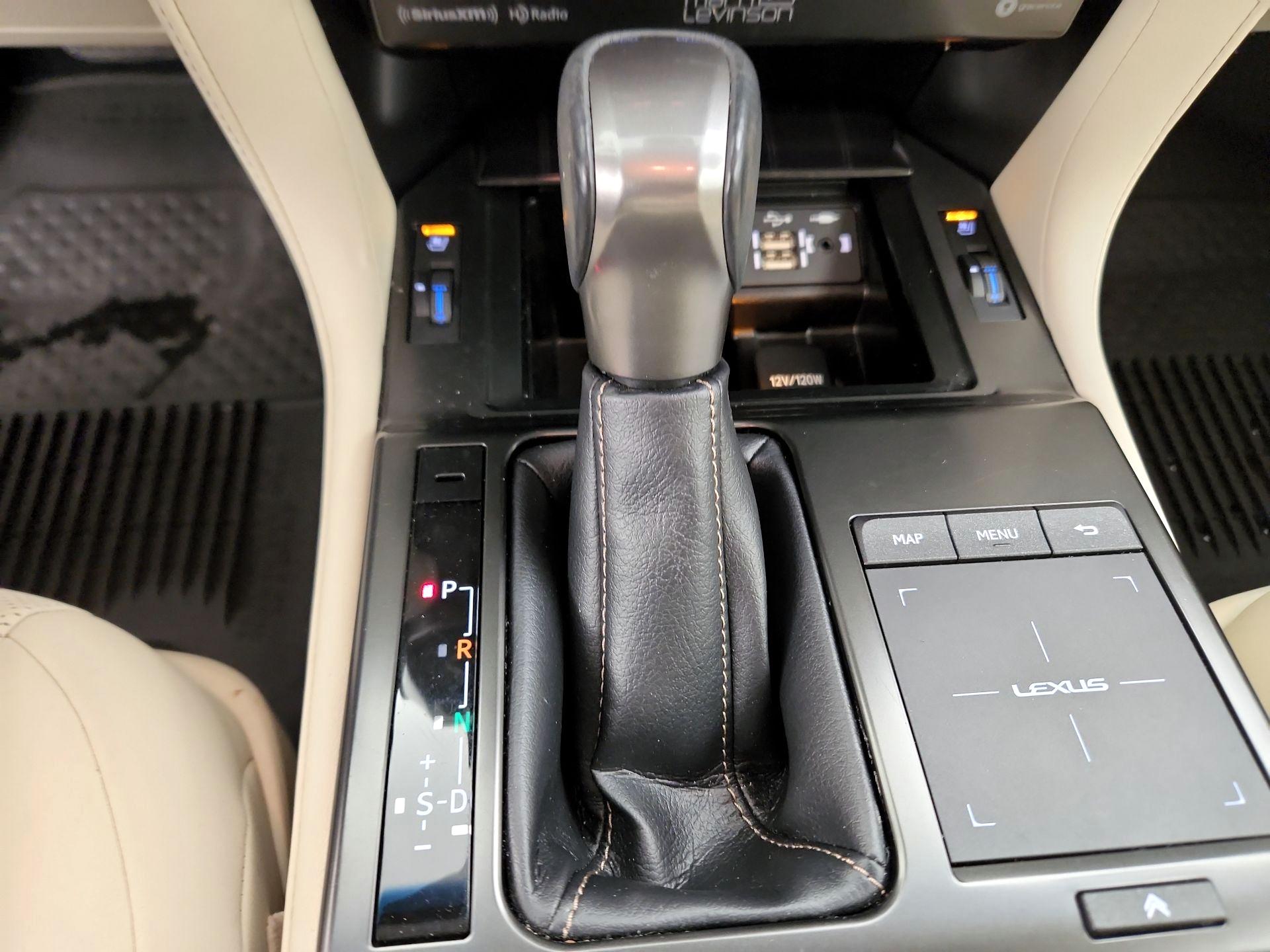 Thumbnail: 2022 Lexus GX - 17