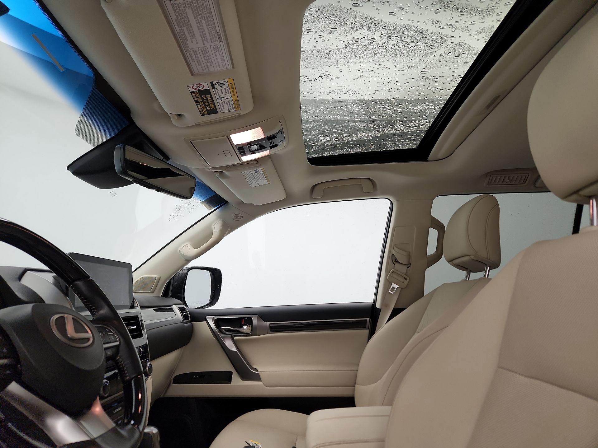 Thumbnail: 2022 Lexus GX - 19