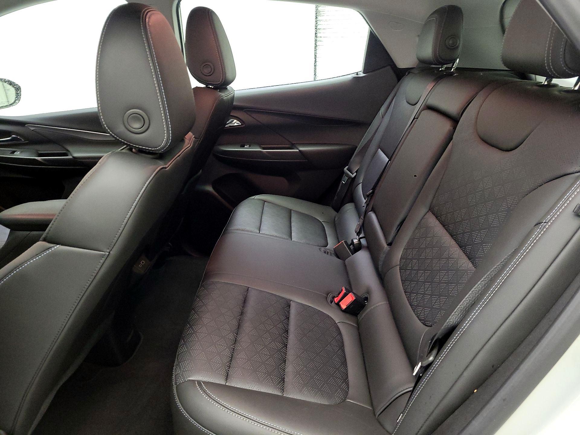 Thumbnail: 2023 Chevrolet Bolt EV - 17