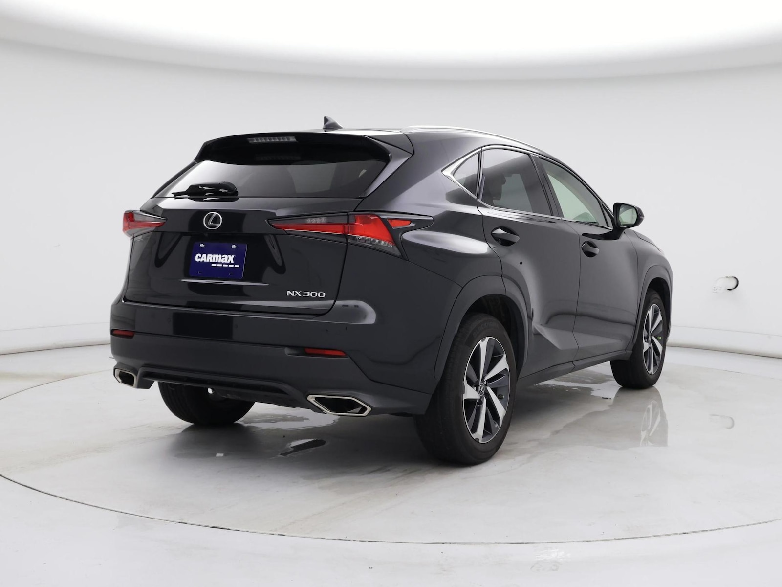 2021 Lexus NX 300 - Photo 9