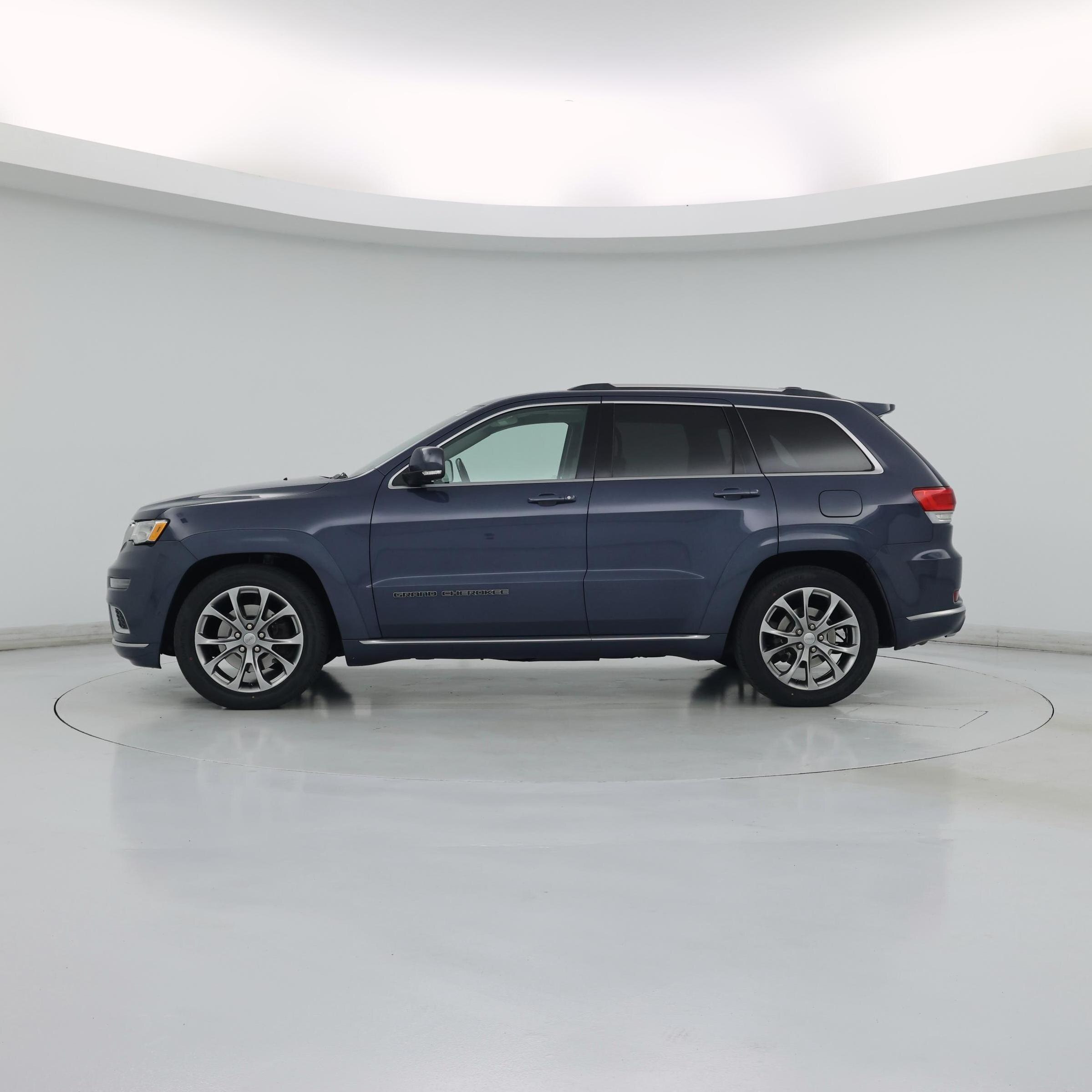 Thumbnail: 2021 Jeep Grand Cherokee - 3