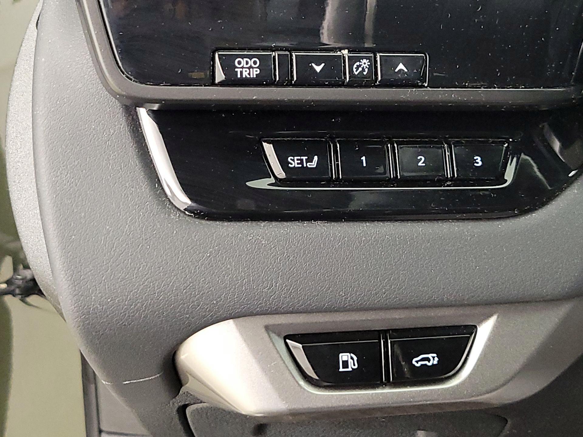 Thumbnail: 2023 Lexus RX - 13