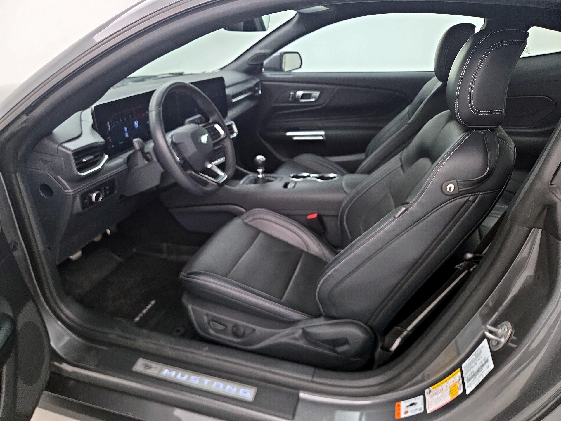 Thumbnail: 2025 Ford Mustang - 11